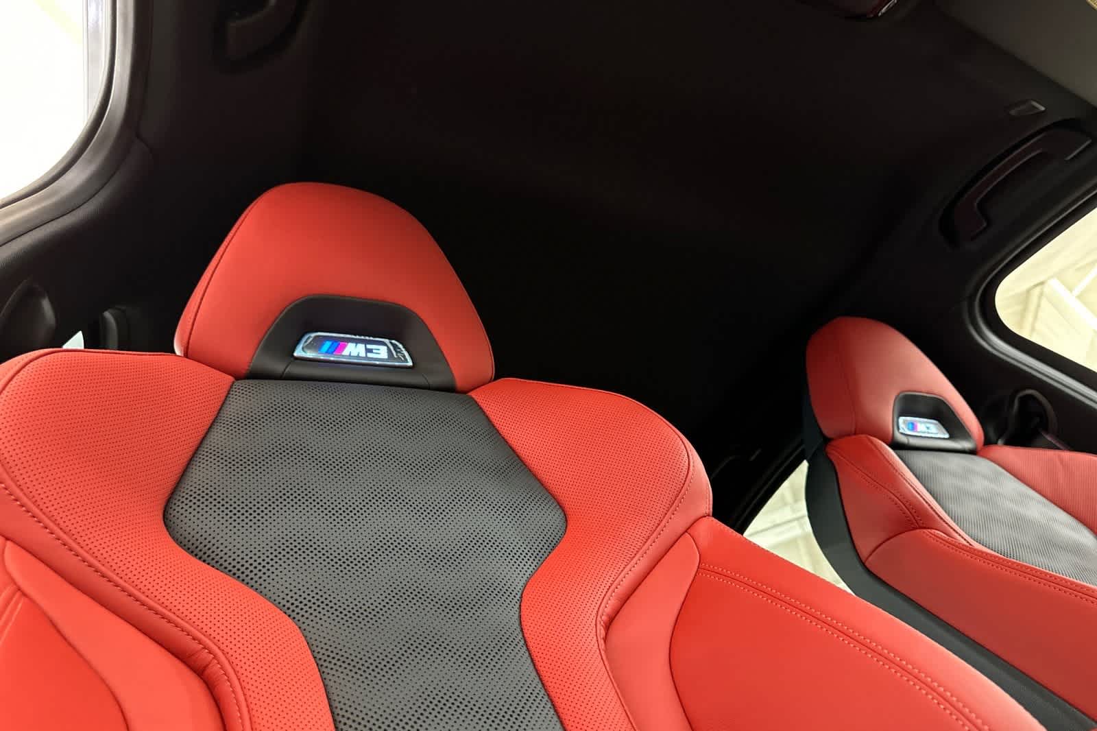 Thumbnail: 2025 BMW M3 - 16