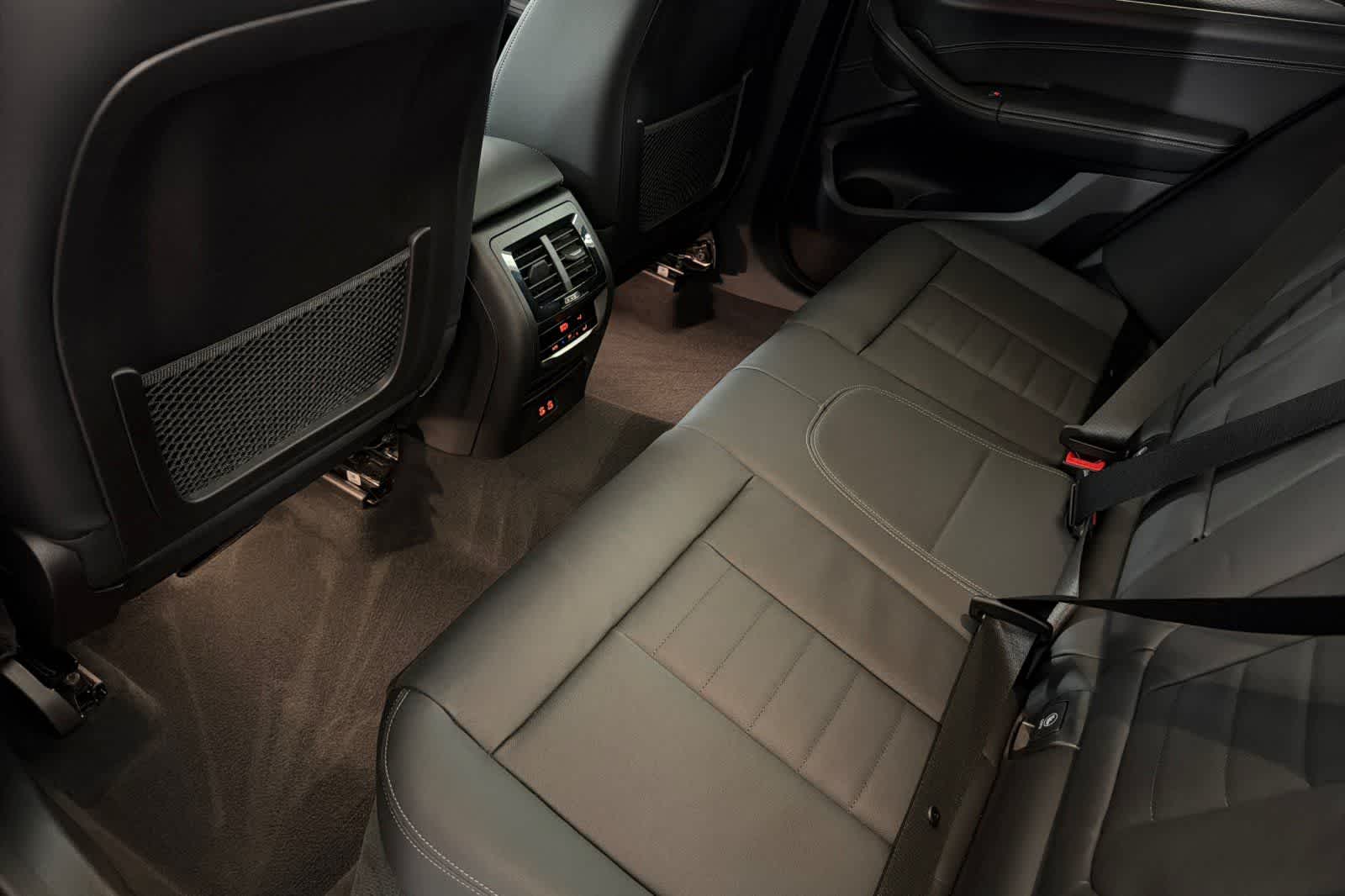 Thumbnail: 2023 BMW M4 - 4