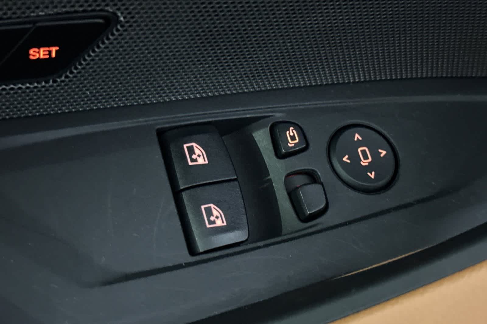 Thumbnail: 2025 BMW 4 Series - 13