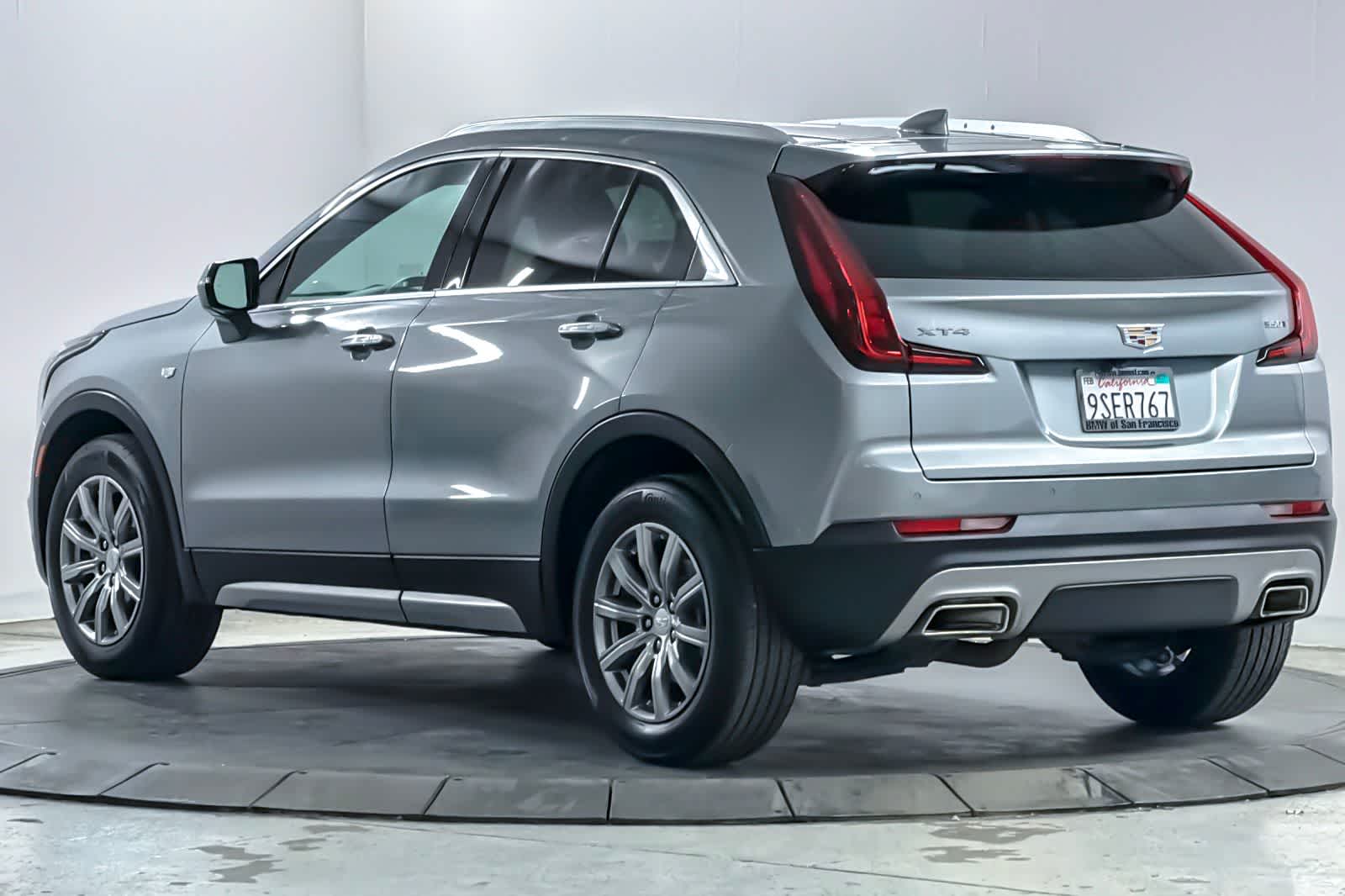 Thumbnail: 2023 Cadillac XT4 - 6