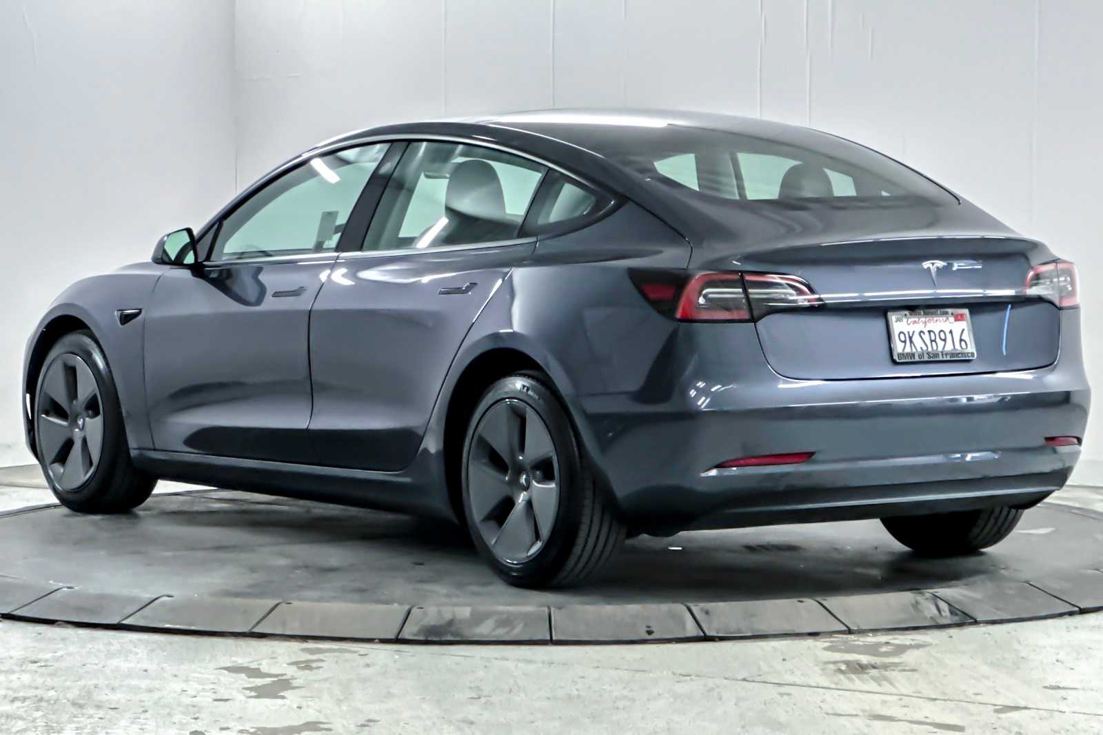 Thumbnail: 2023 Tesla Model 3 - 6
