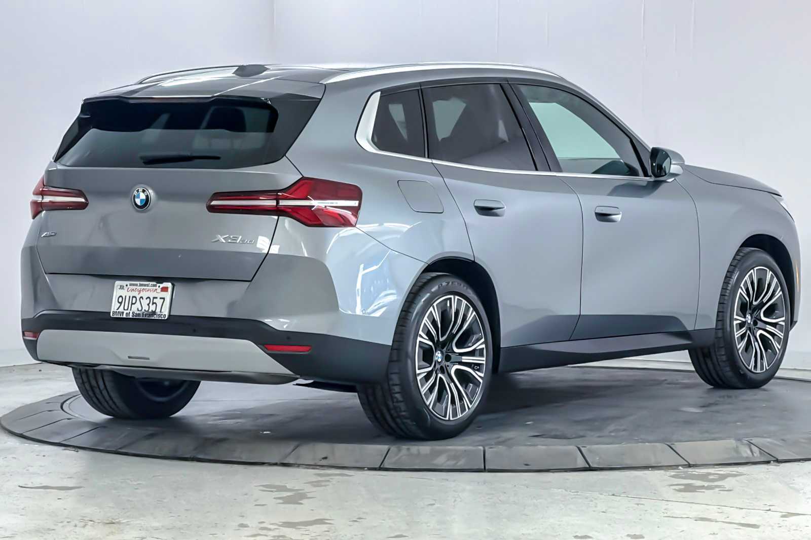 Thumbnail: 2025 BMW X3 - 2