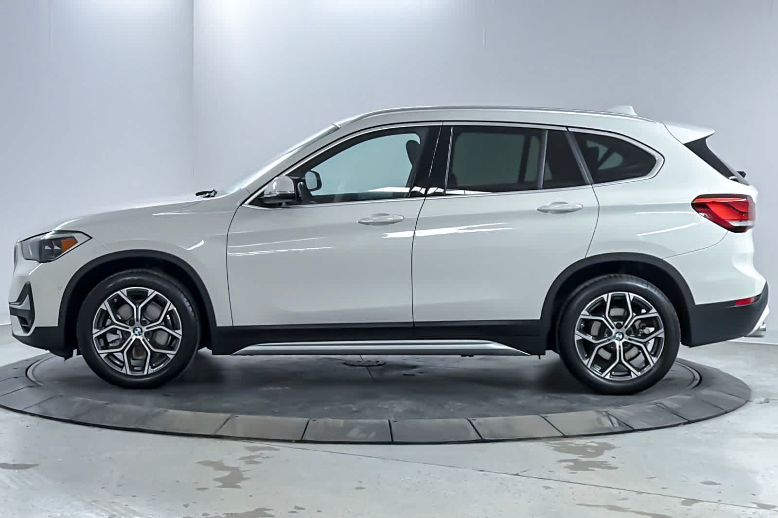 Thumbnail: 2021 BMW X1 - 5