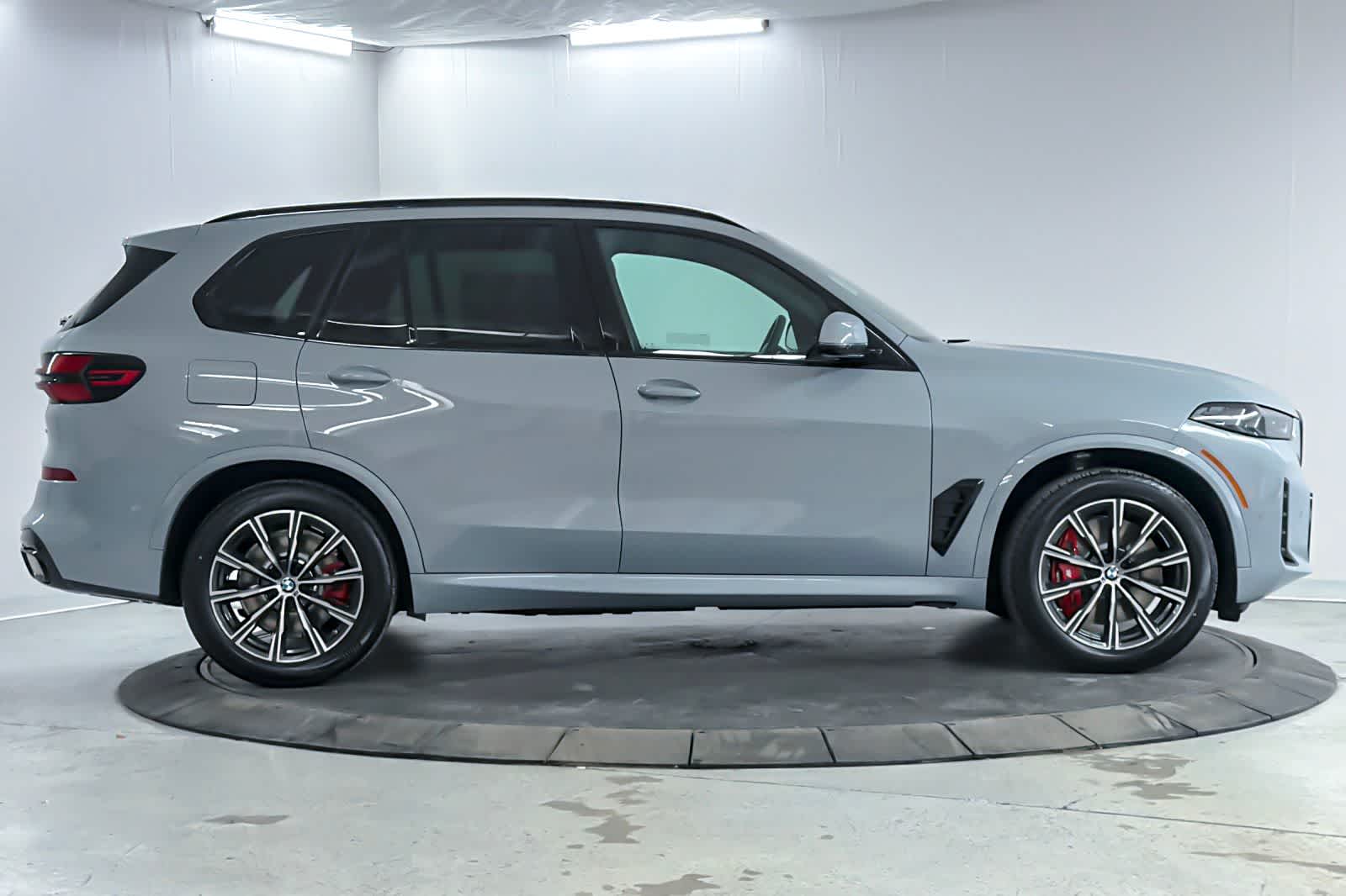 Thumbnail: 2026 BMW X5 - 8