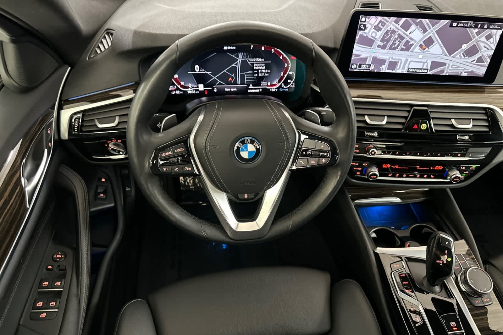 Thumbnail: 2023 BMW 5 Series - 14