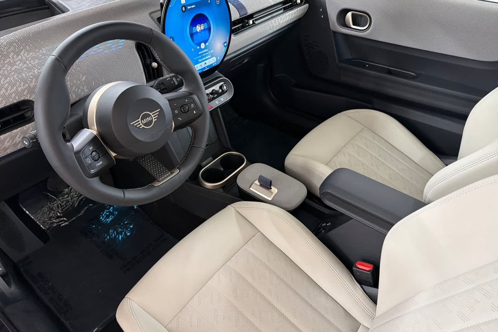 Thumbnail: 2025 MINI Cooper Hardtop - 11