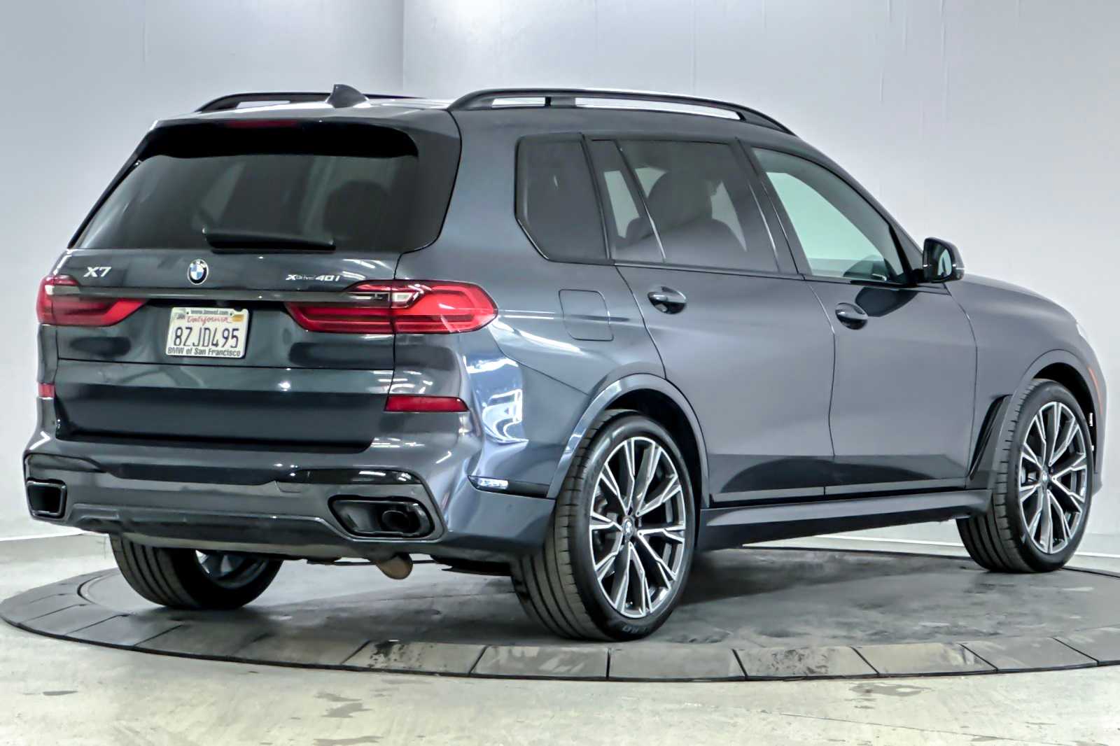 2022 BMW X7 xDrive40i 2