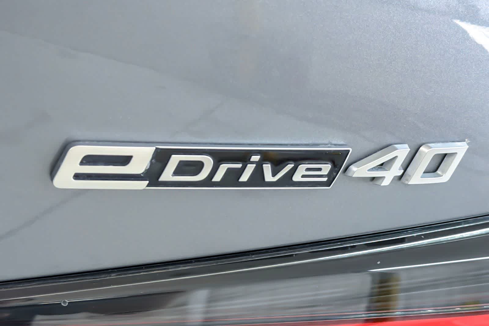 Thumbnail: 2023 BMW i4 - 27