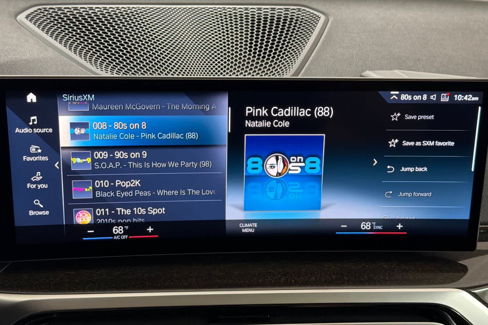 Thumbnail: 2023 BMW i4 - 17