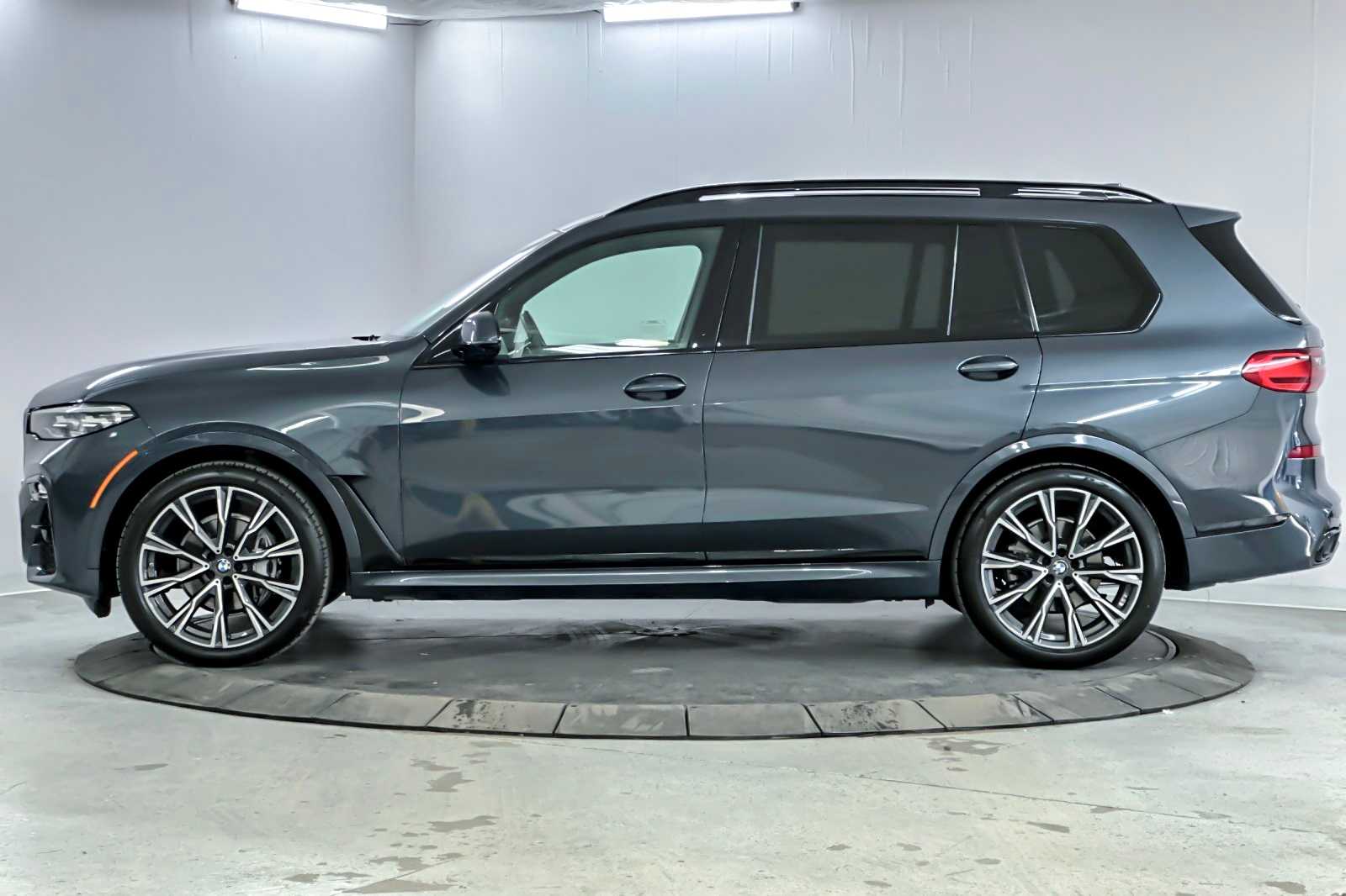 2022 BMW X7 xDrive40i 5
