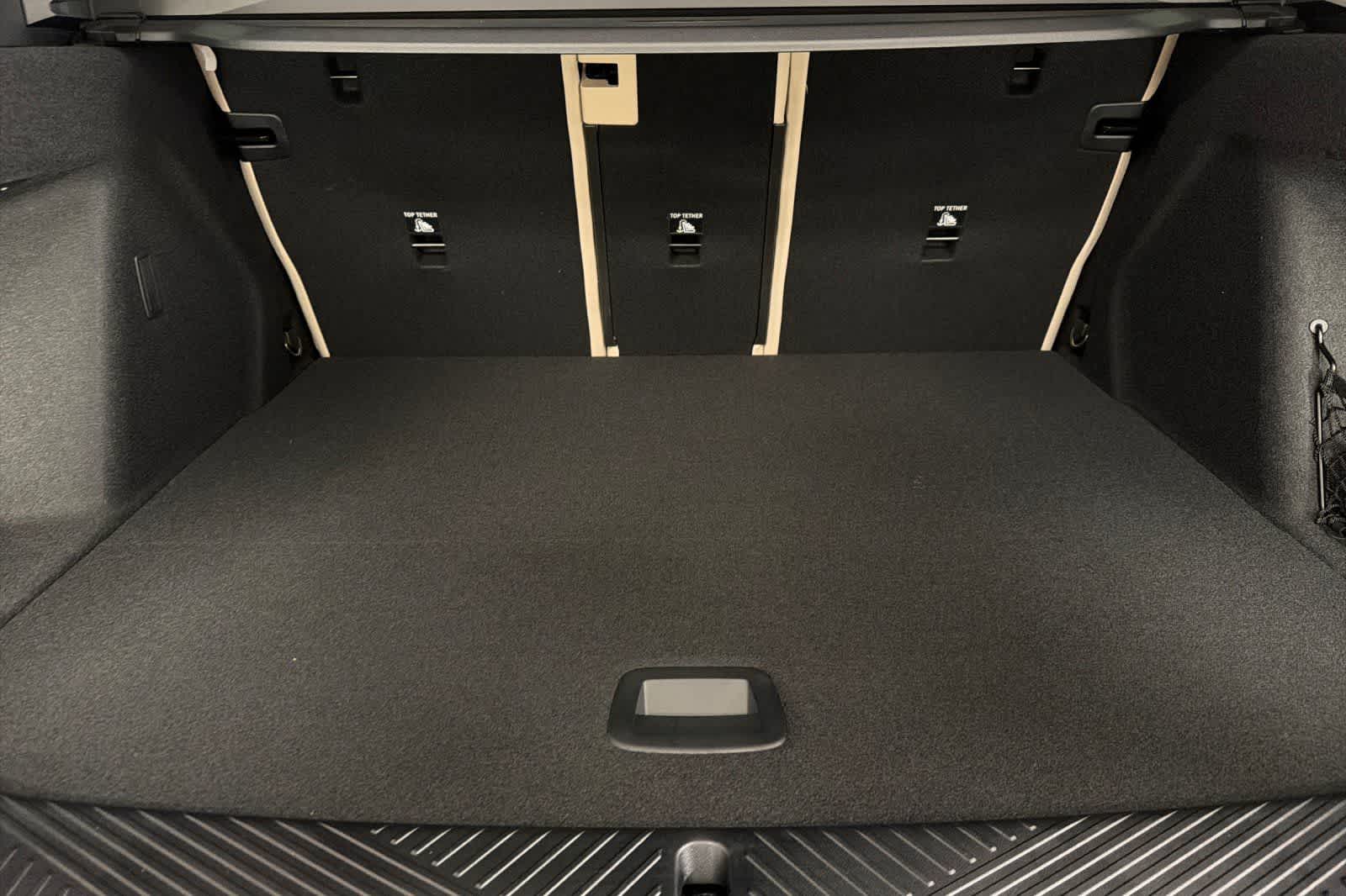 Thumbnail: 2026 BMW X3 - 15