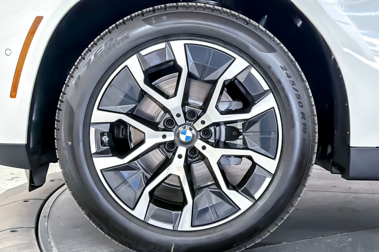 Thumbnail: 2026 BMW X3 - 25