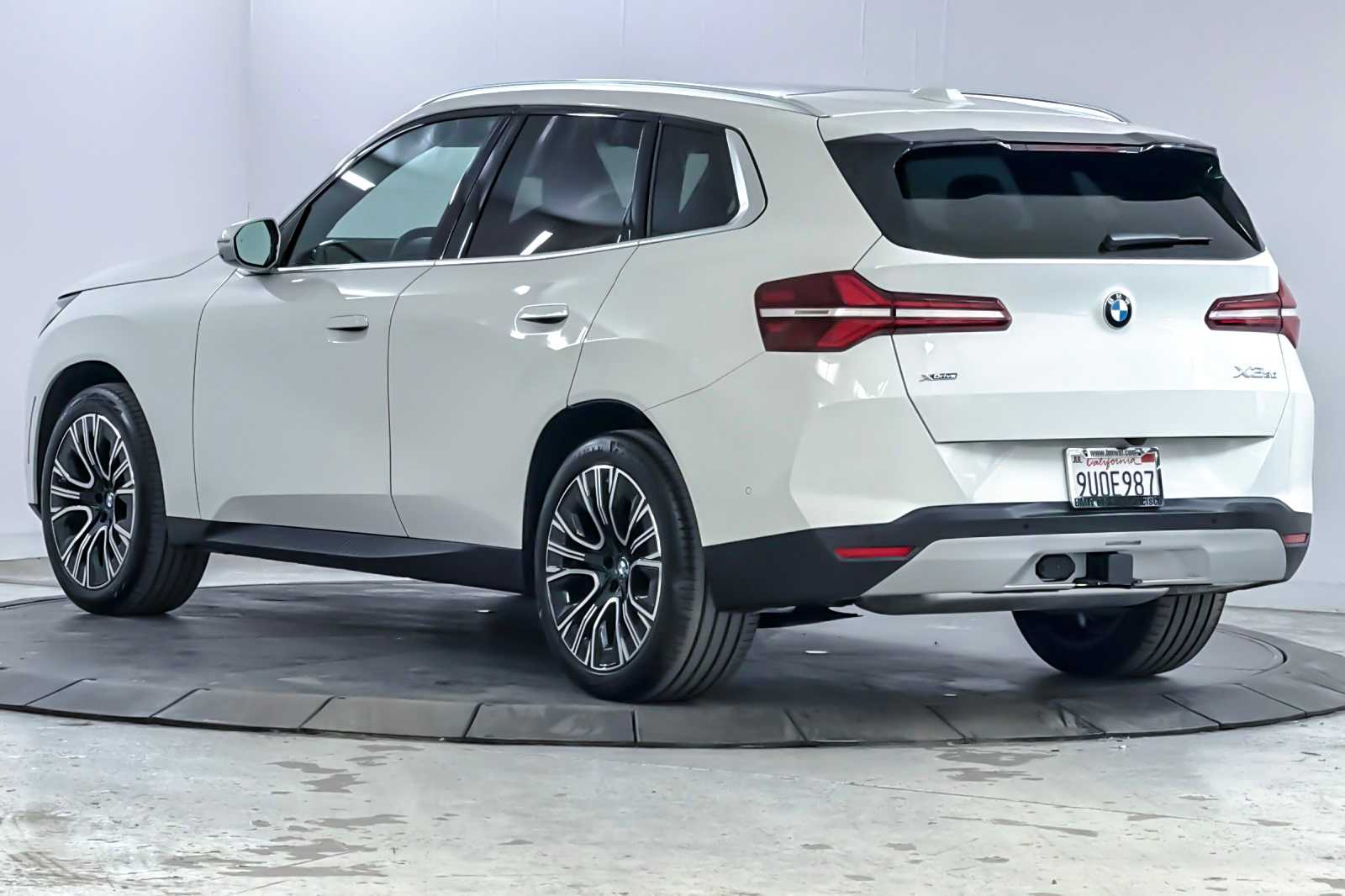 Thumbnail: 2025 BMW X3 - 6