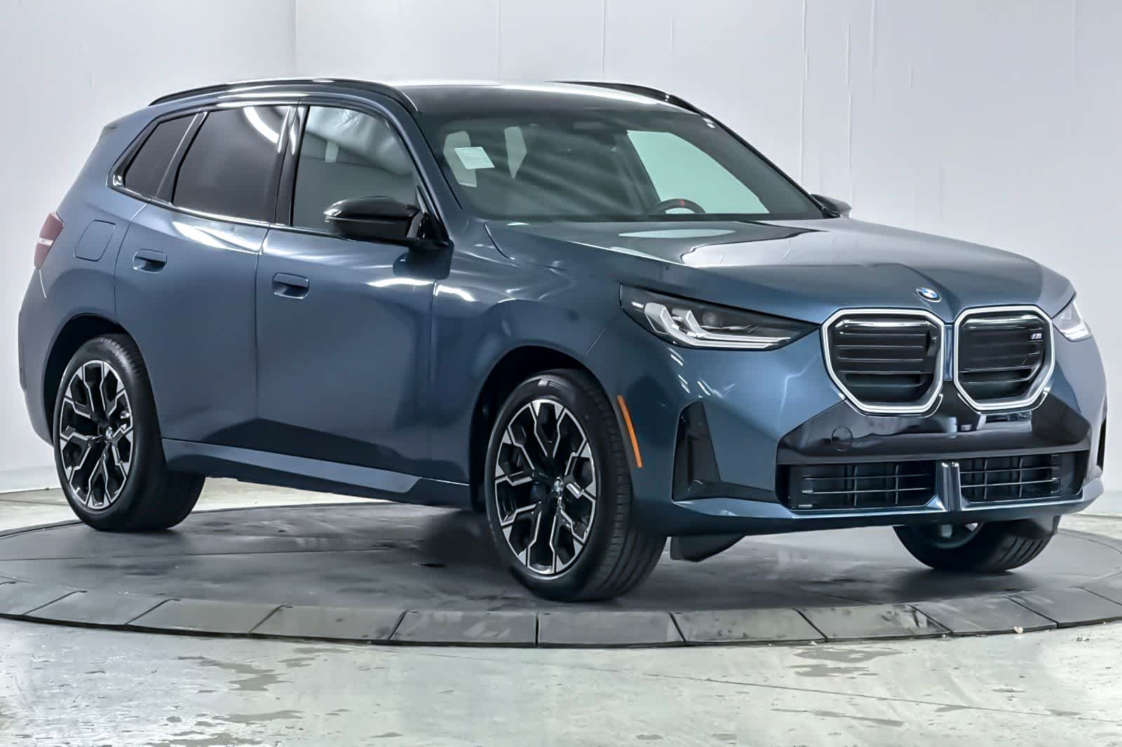 Thumbnail: 2026 BMW X3 - 9