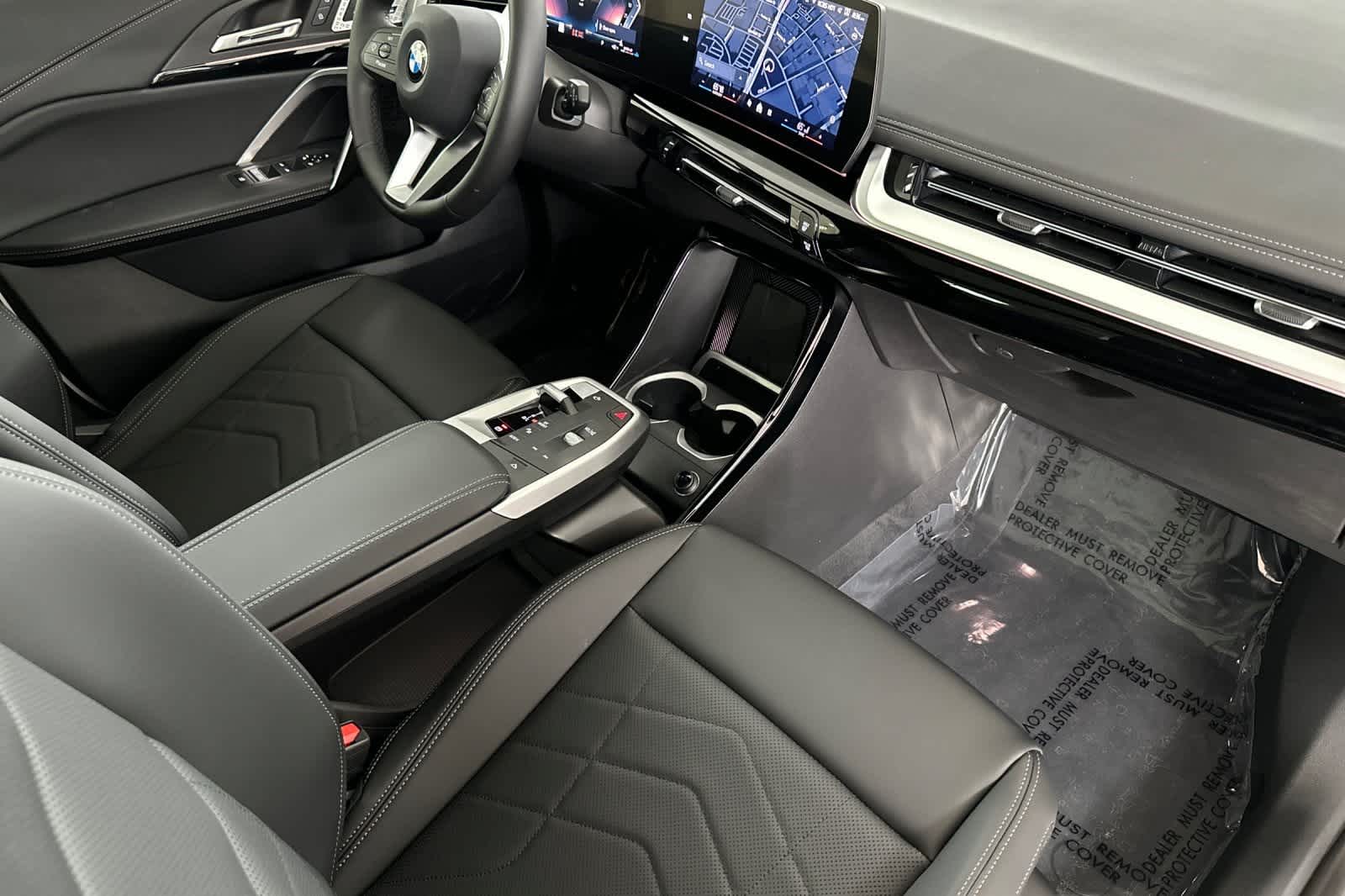 Thumbnail: 2025 BMW X1 - 16