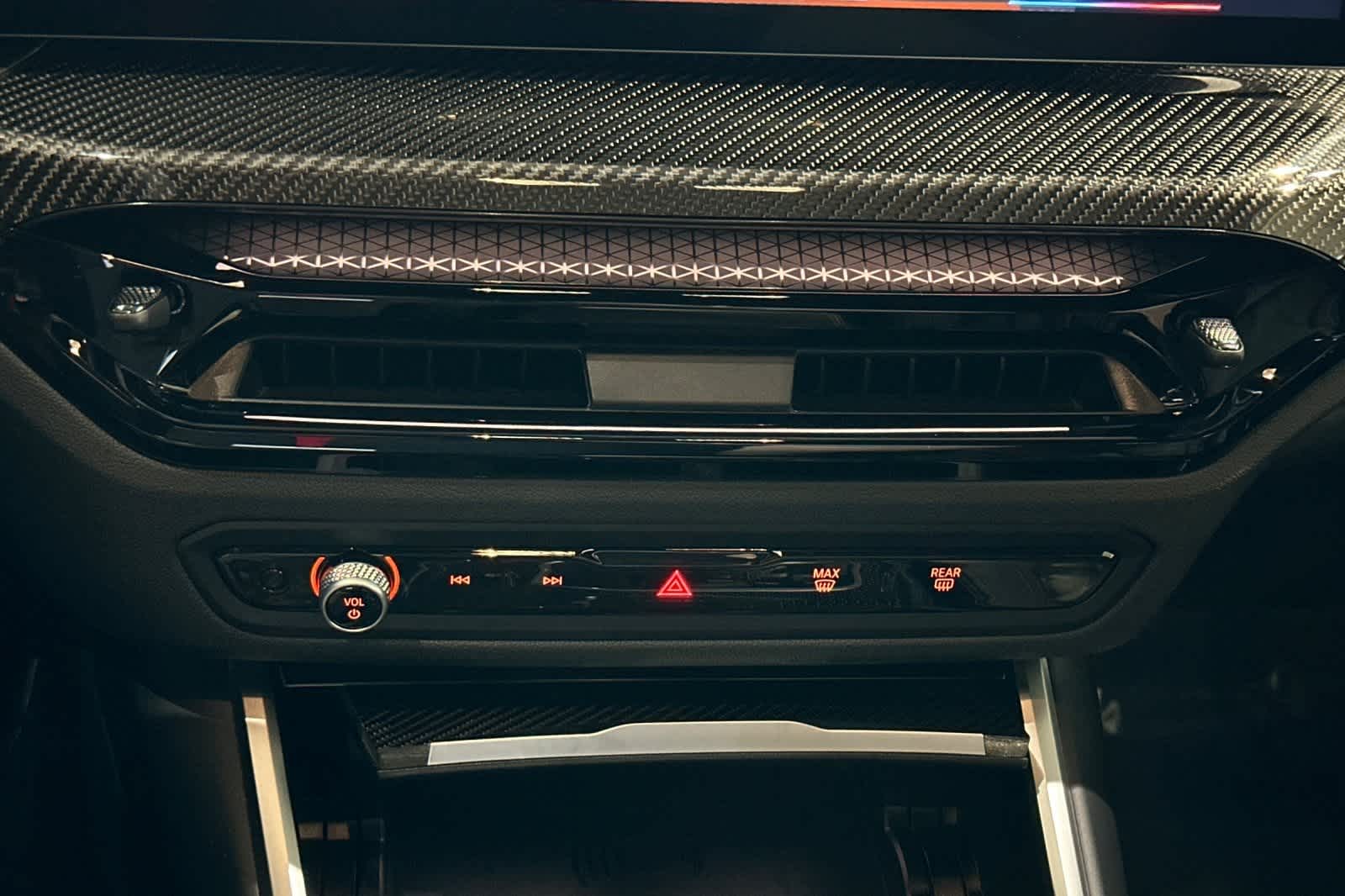 2025 BMW M2  20