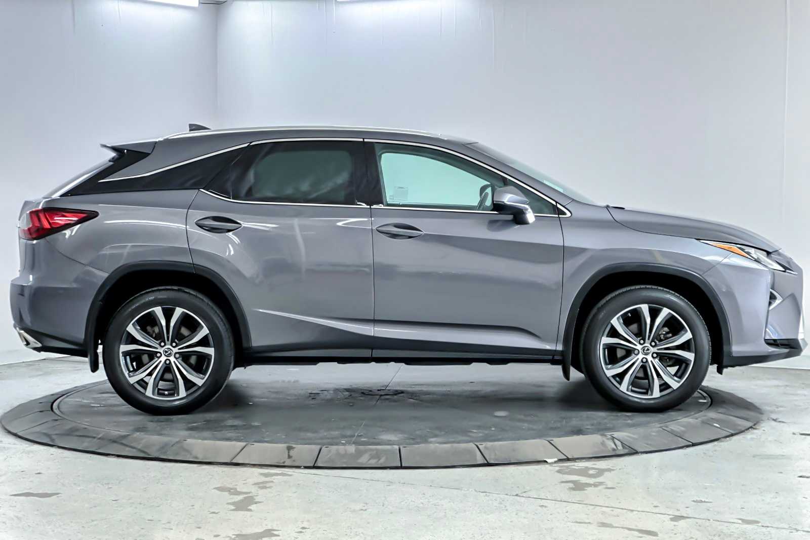 Thumbnail: 2018 Lexus RX - 8