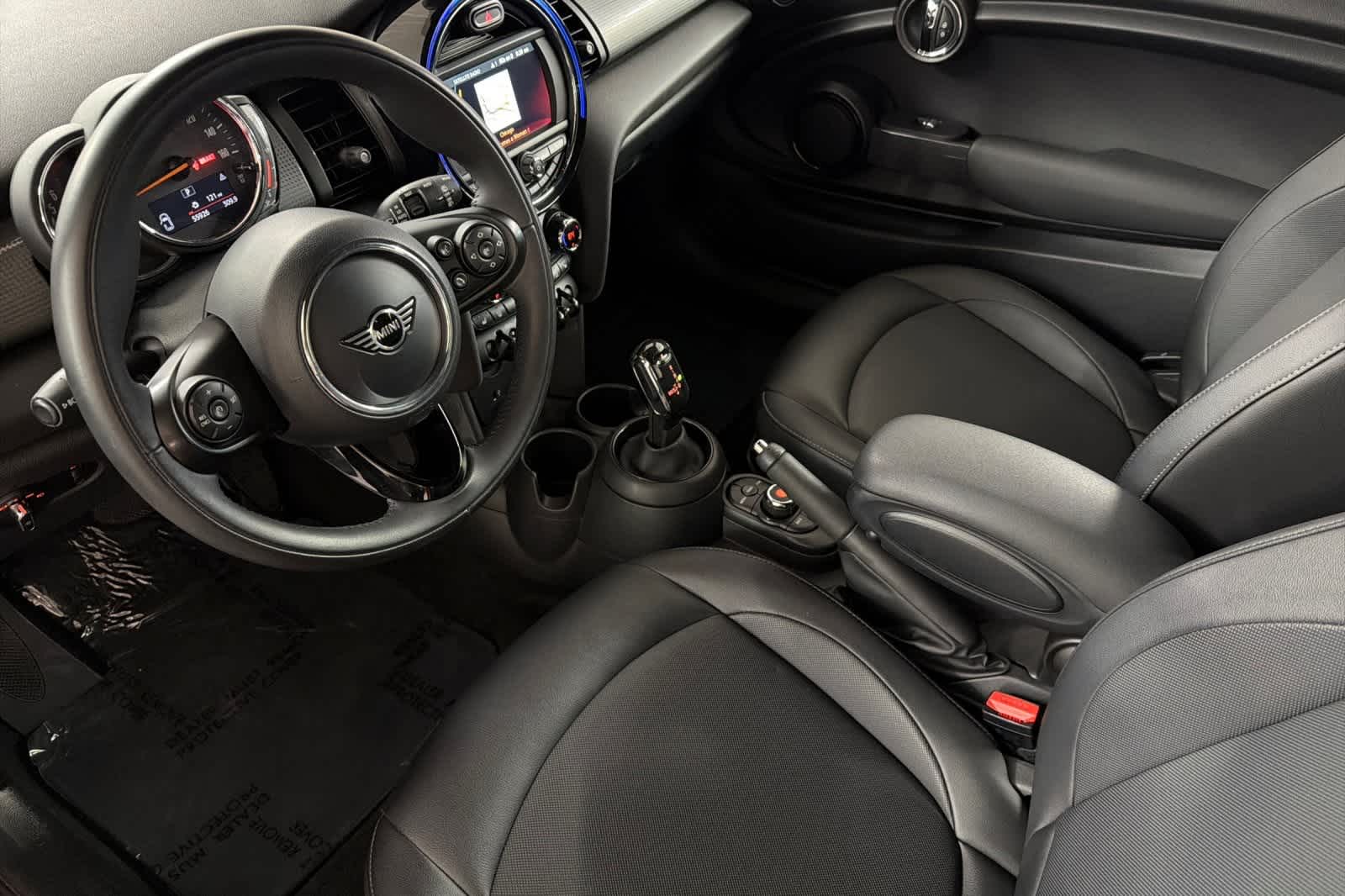 Thumbnail: 2020 MINI Cooper Hardtop - 11