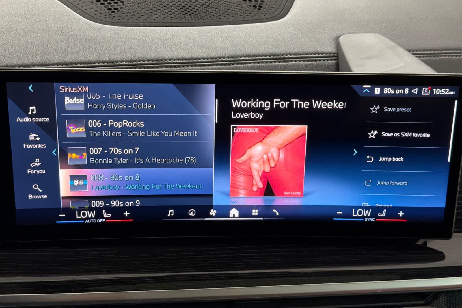 Thumbnail: 2024 BMW X6 - 18