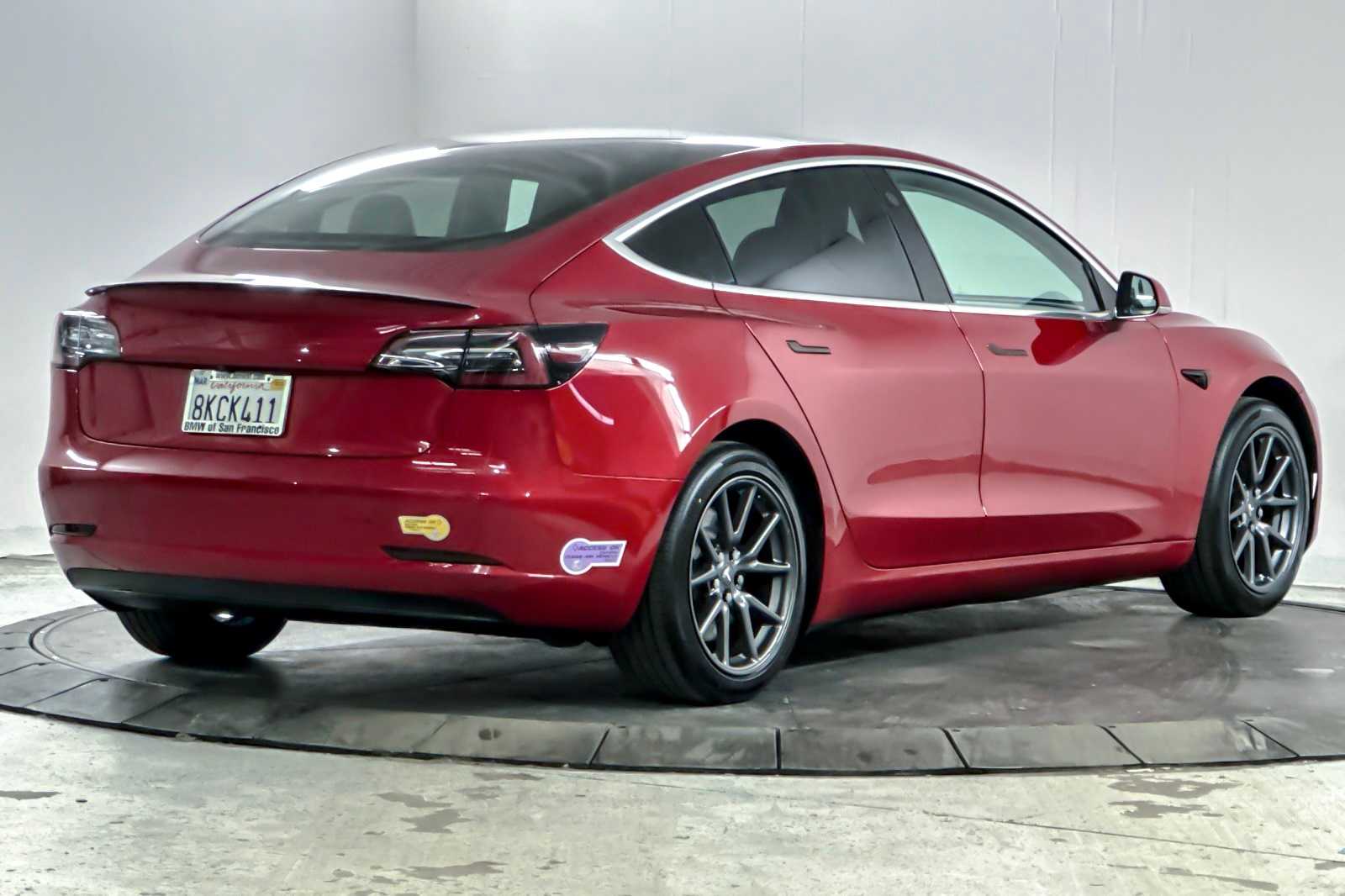 Thumbnail: 2019 Tesla Model 3 - 2