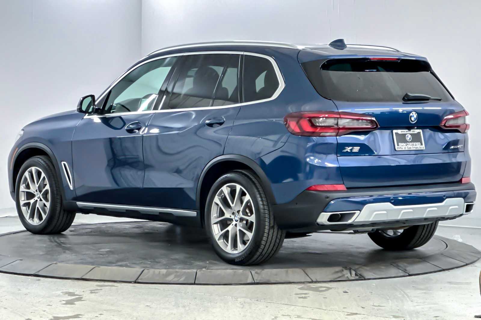 Thumbnail: 2022 BMW X5 - 6