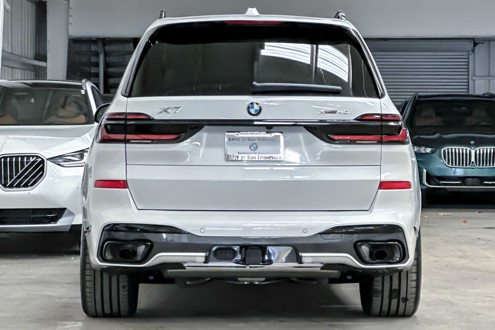 Thumbnail: 2026 BMW X7 - 7