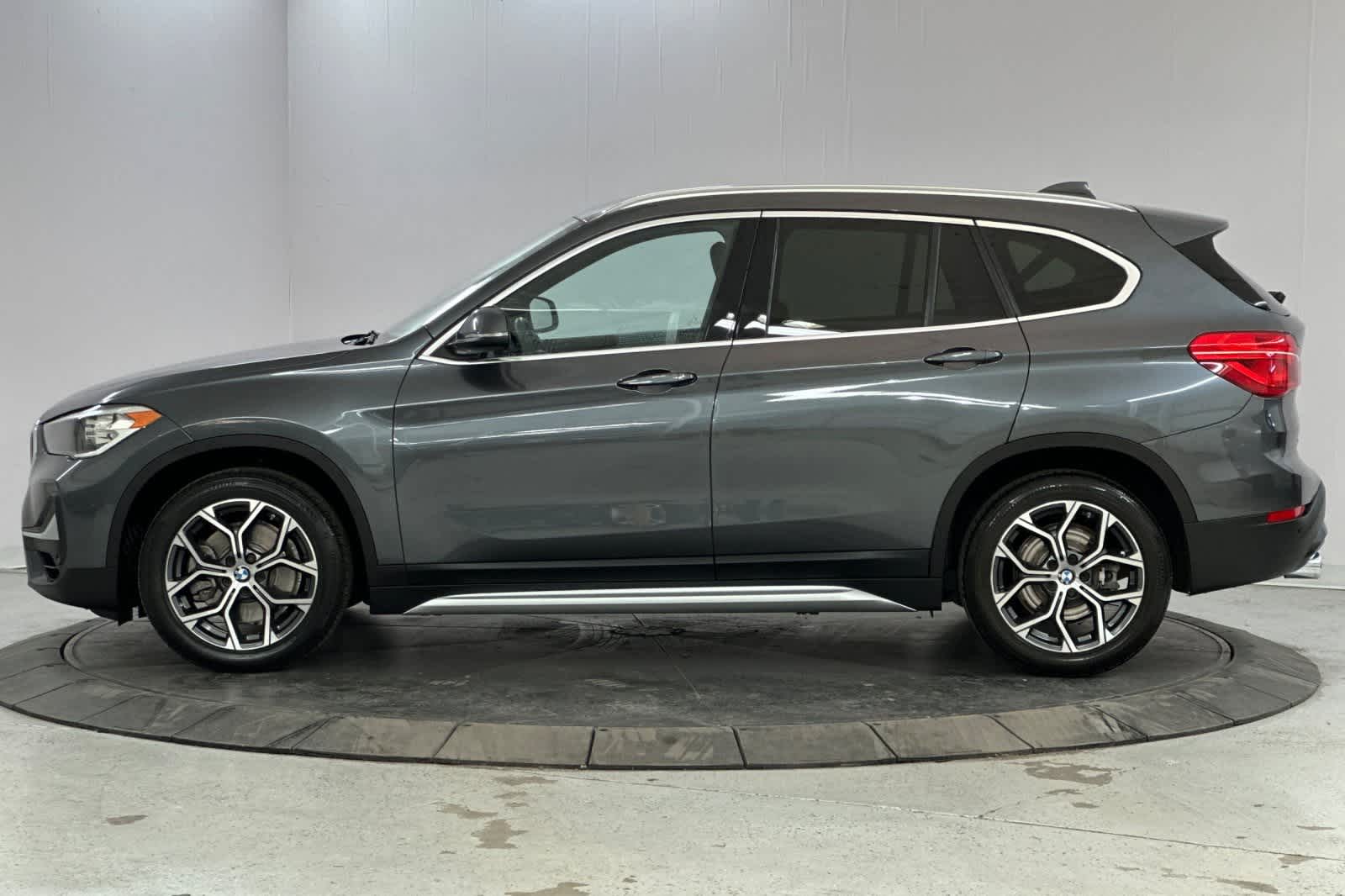 2022 BMW X1 xDrive28i 5