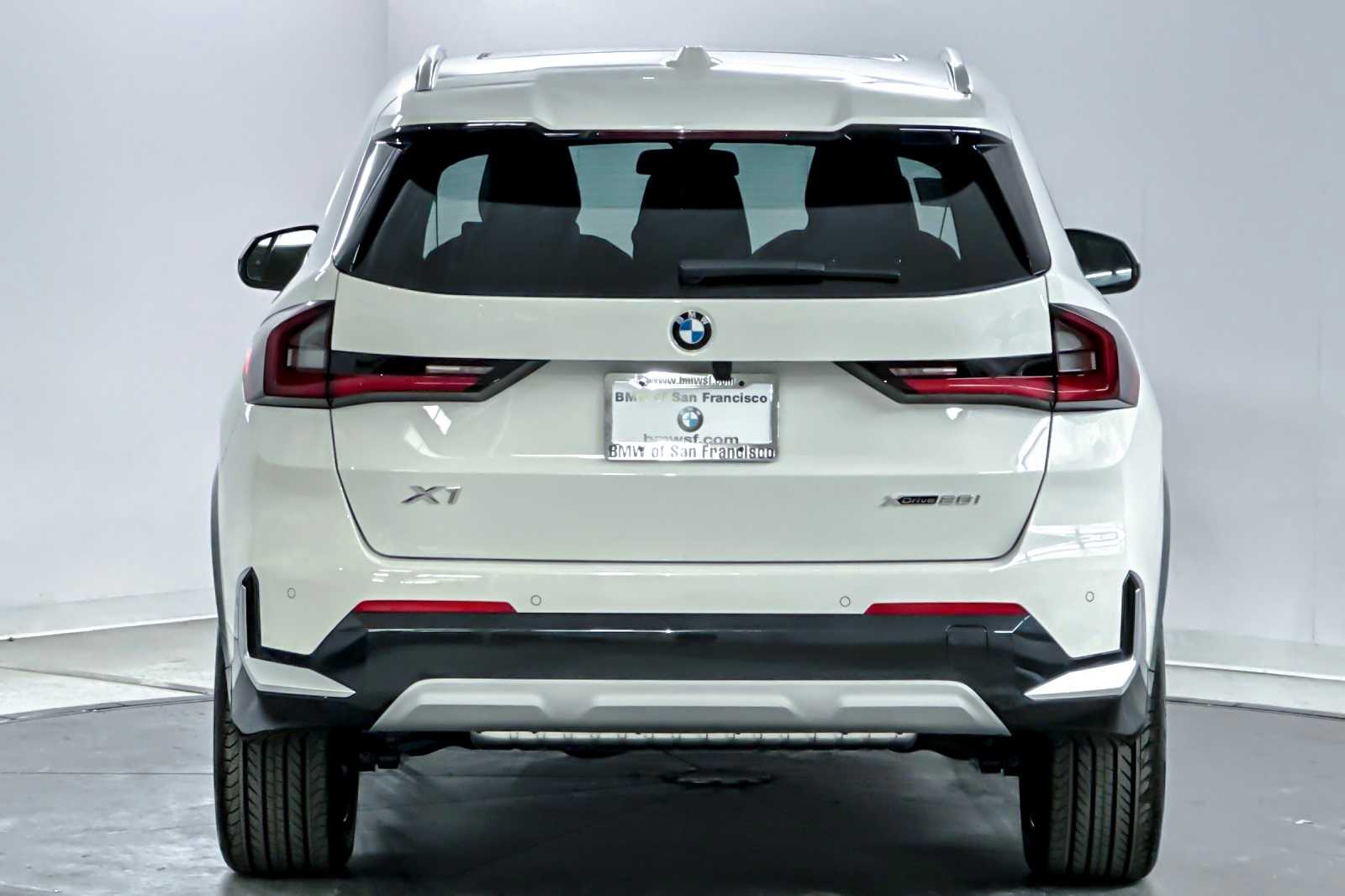 Thumbnail: 2026 BMW X1 - 7