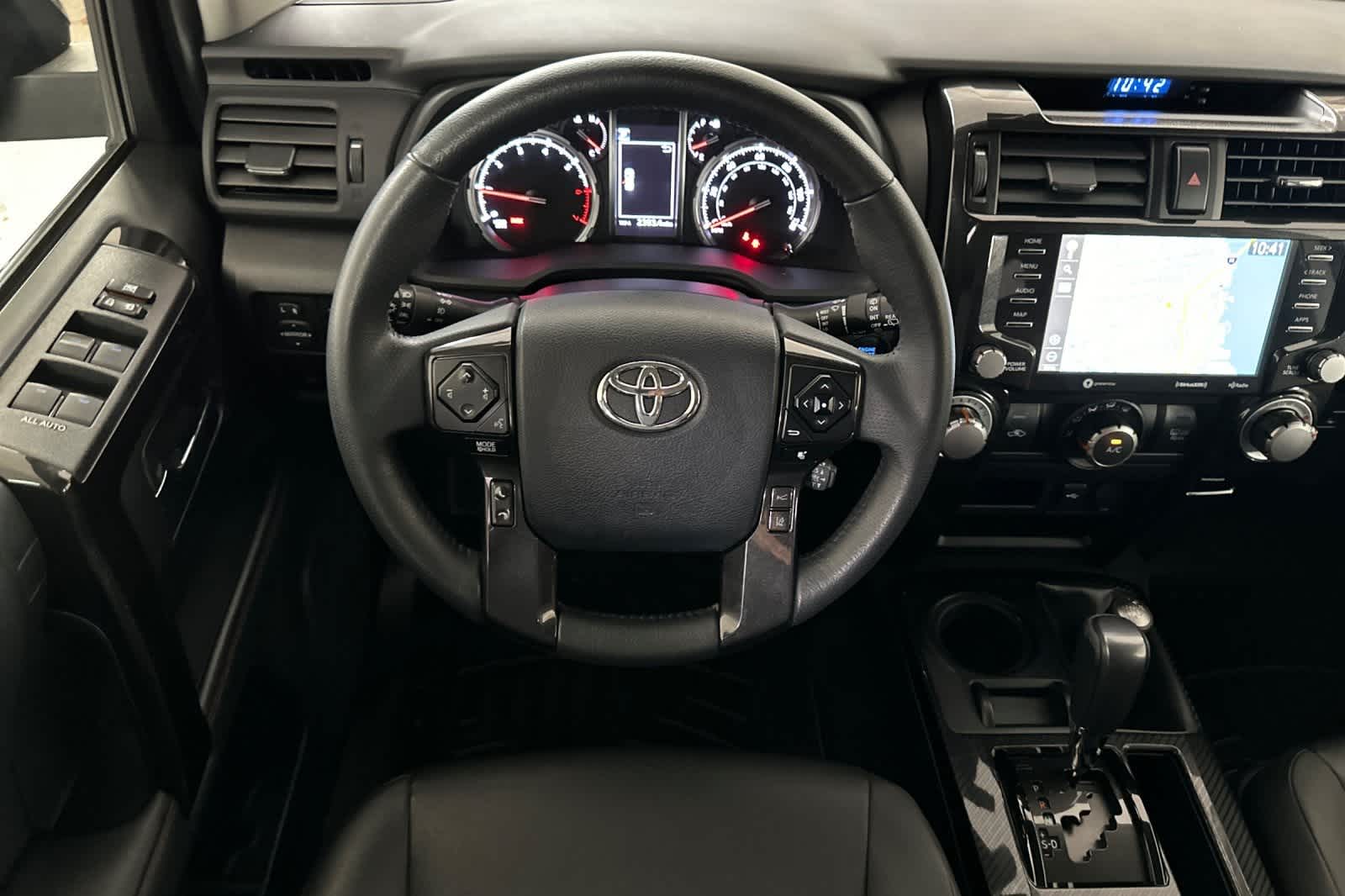 Thumbnail: 2020 Toyota 4Runner - 14