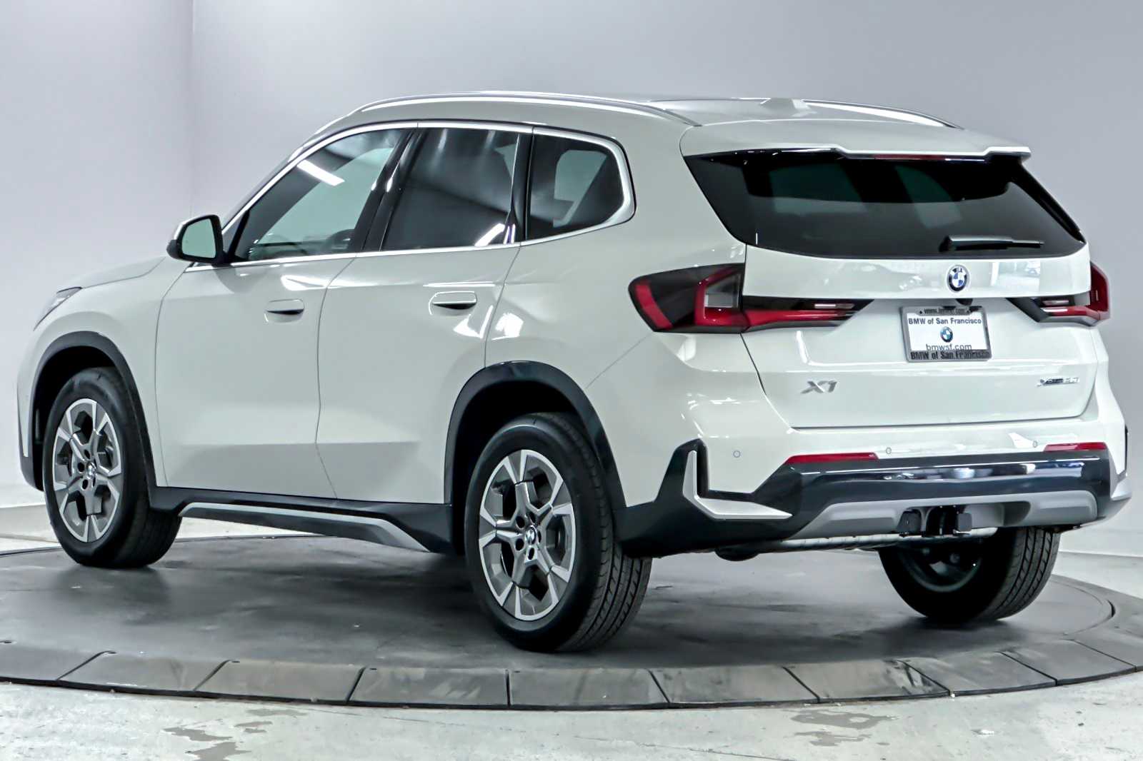 Thumbnail: 2025 BMW X1 - 6