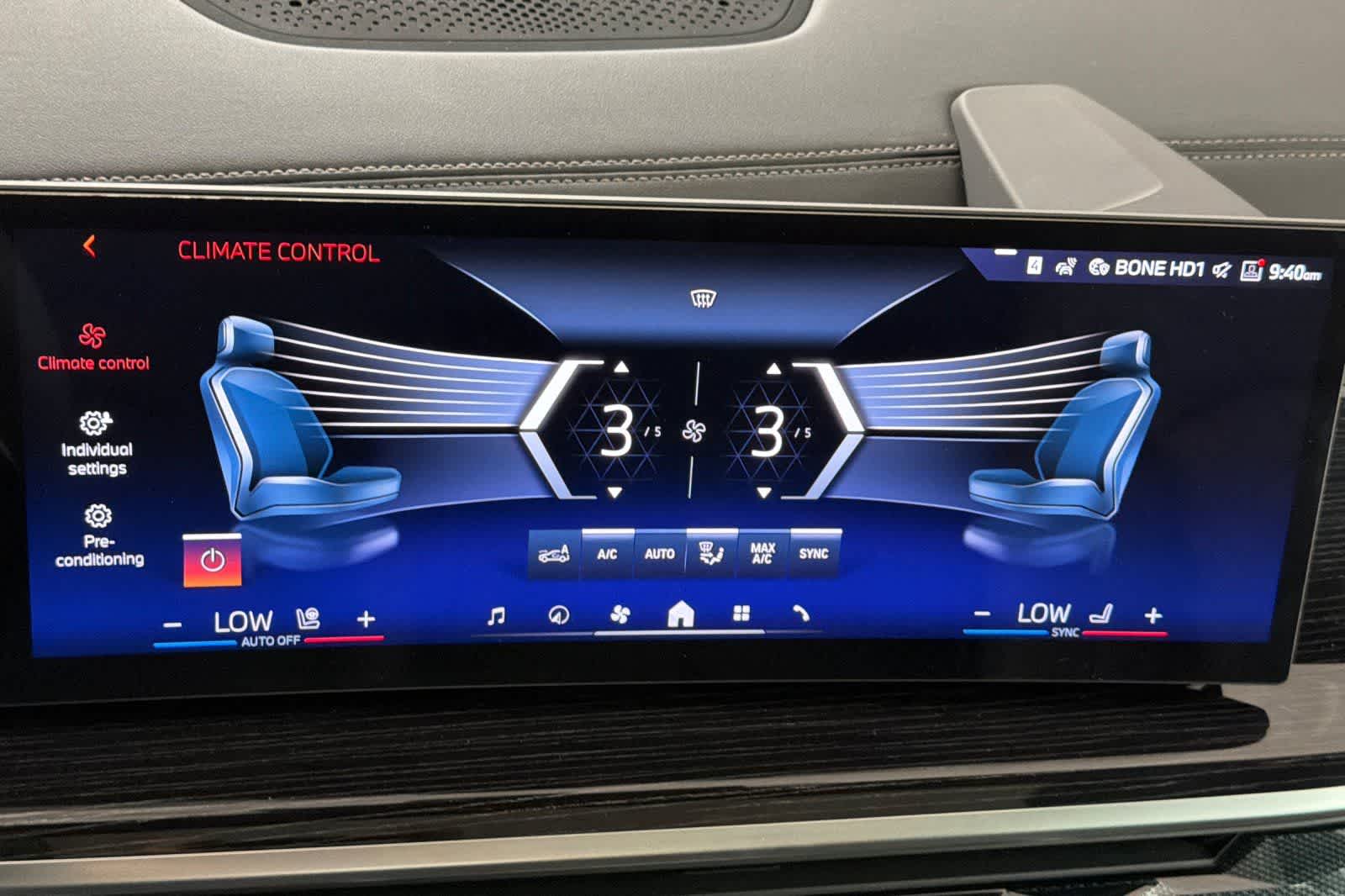 Thumbnail: 2026 BMW X5 - 21