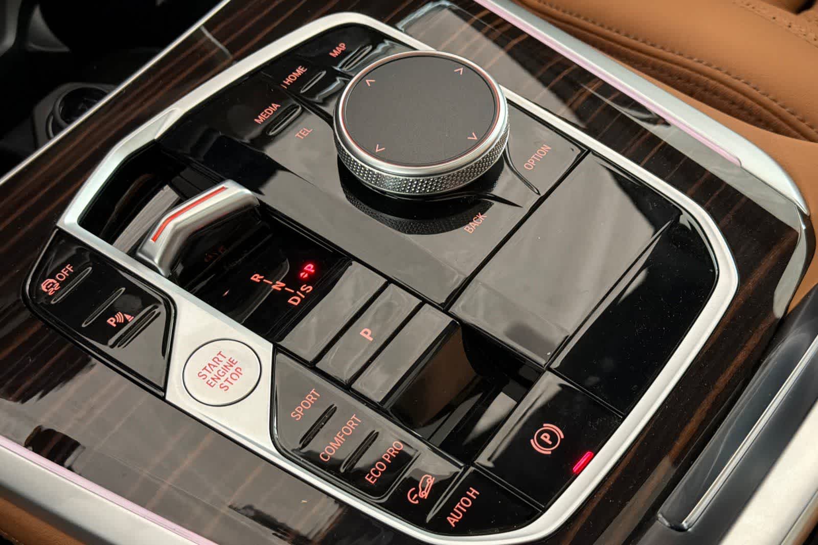 Thumbnail: 2026 BMW X5 - 22