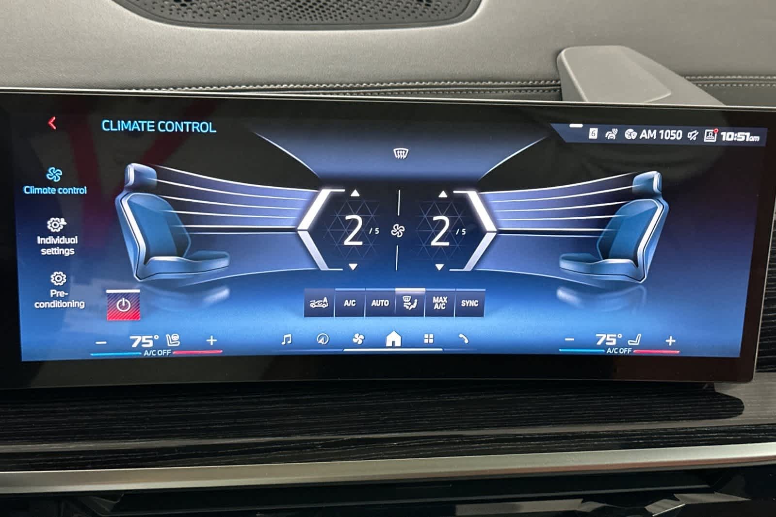 Thumbnail: 2026 BMW X7 - 21