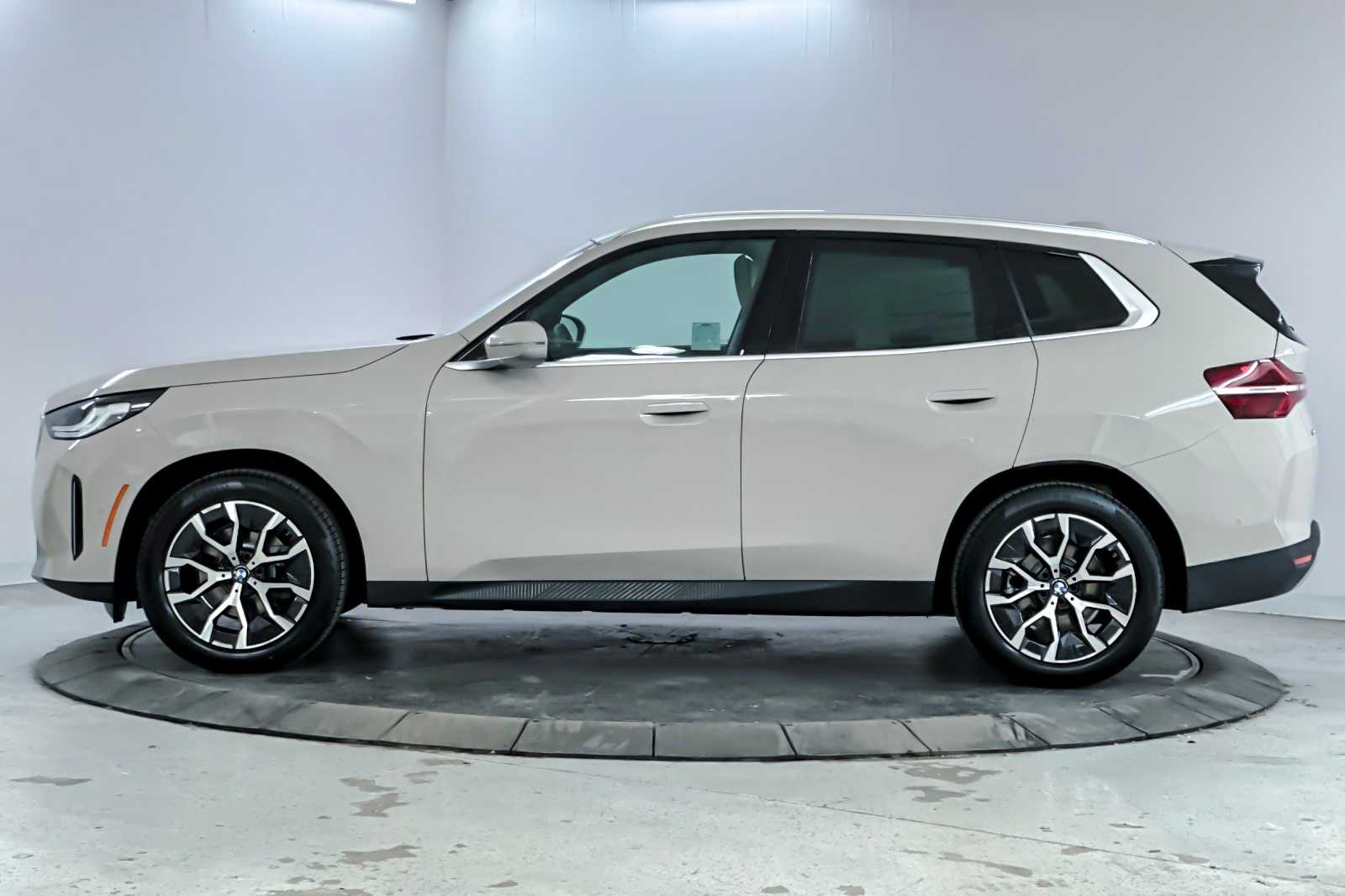 Thumbnail: 2026 BMW X3 - 5