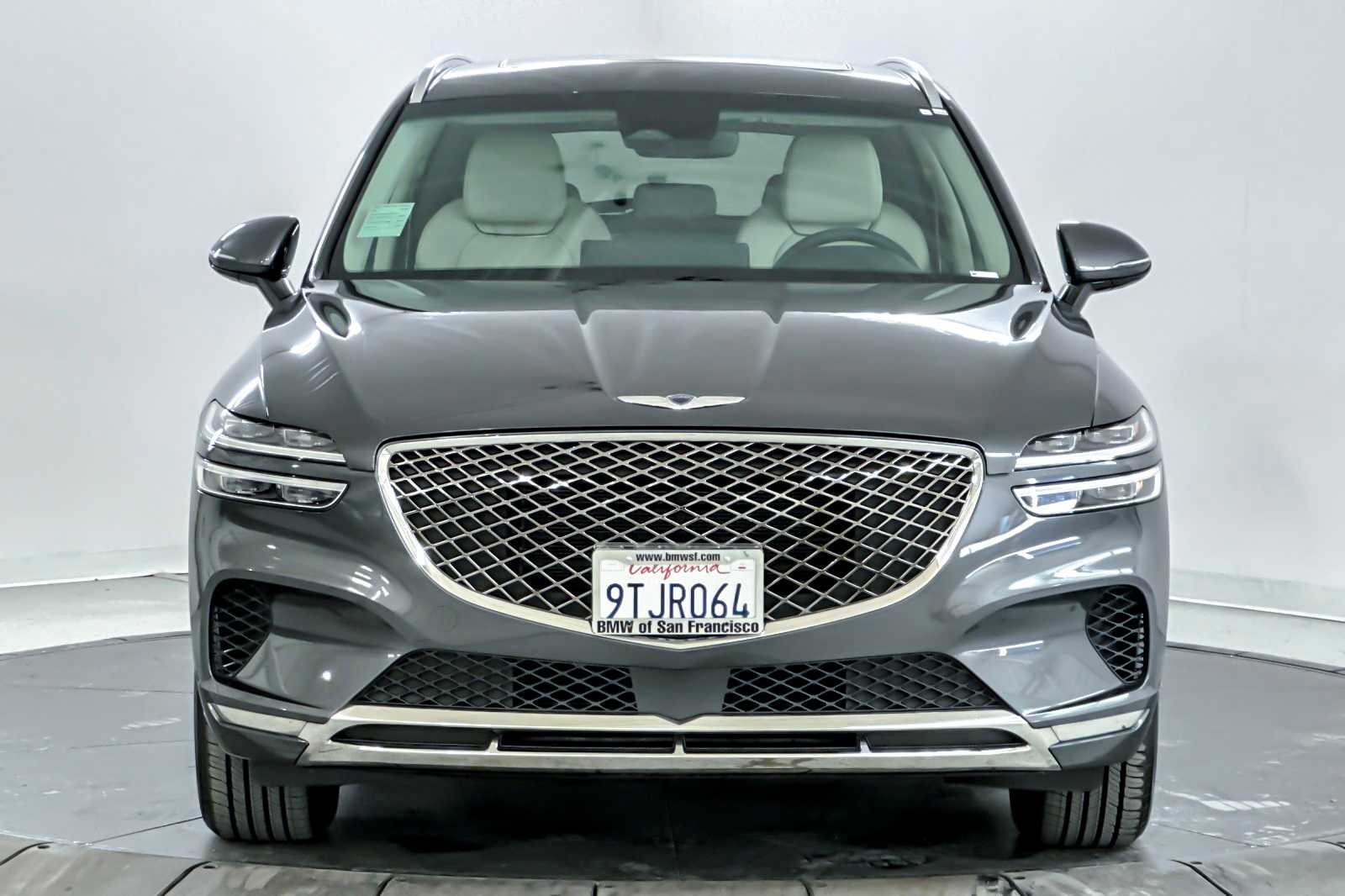 Thumbnail: 2022 Genesis GV70 - 10
