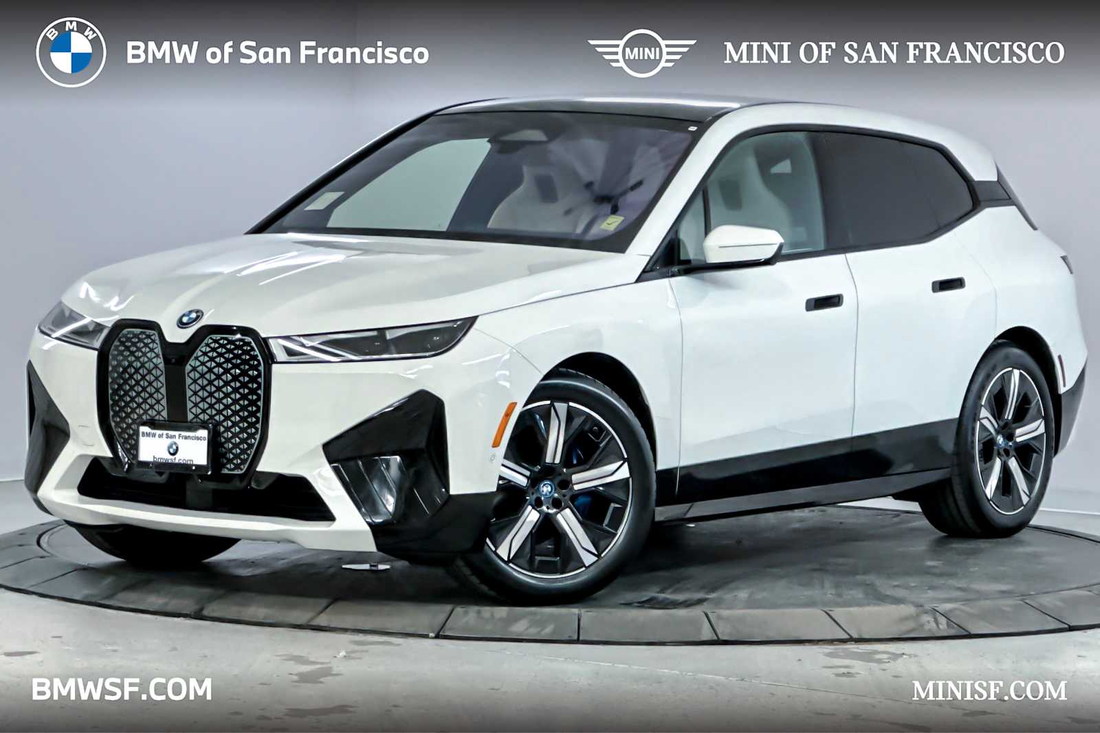 Thumbnail: 2022 BMW iX - 1