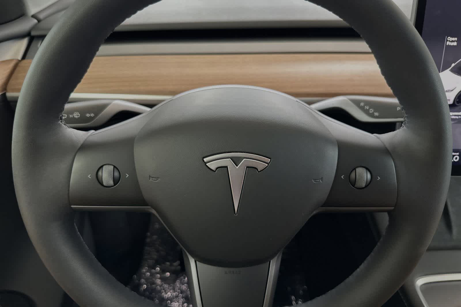 2023 Tesla Model Y Performance 23