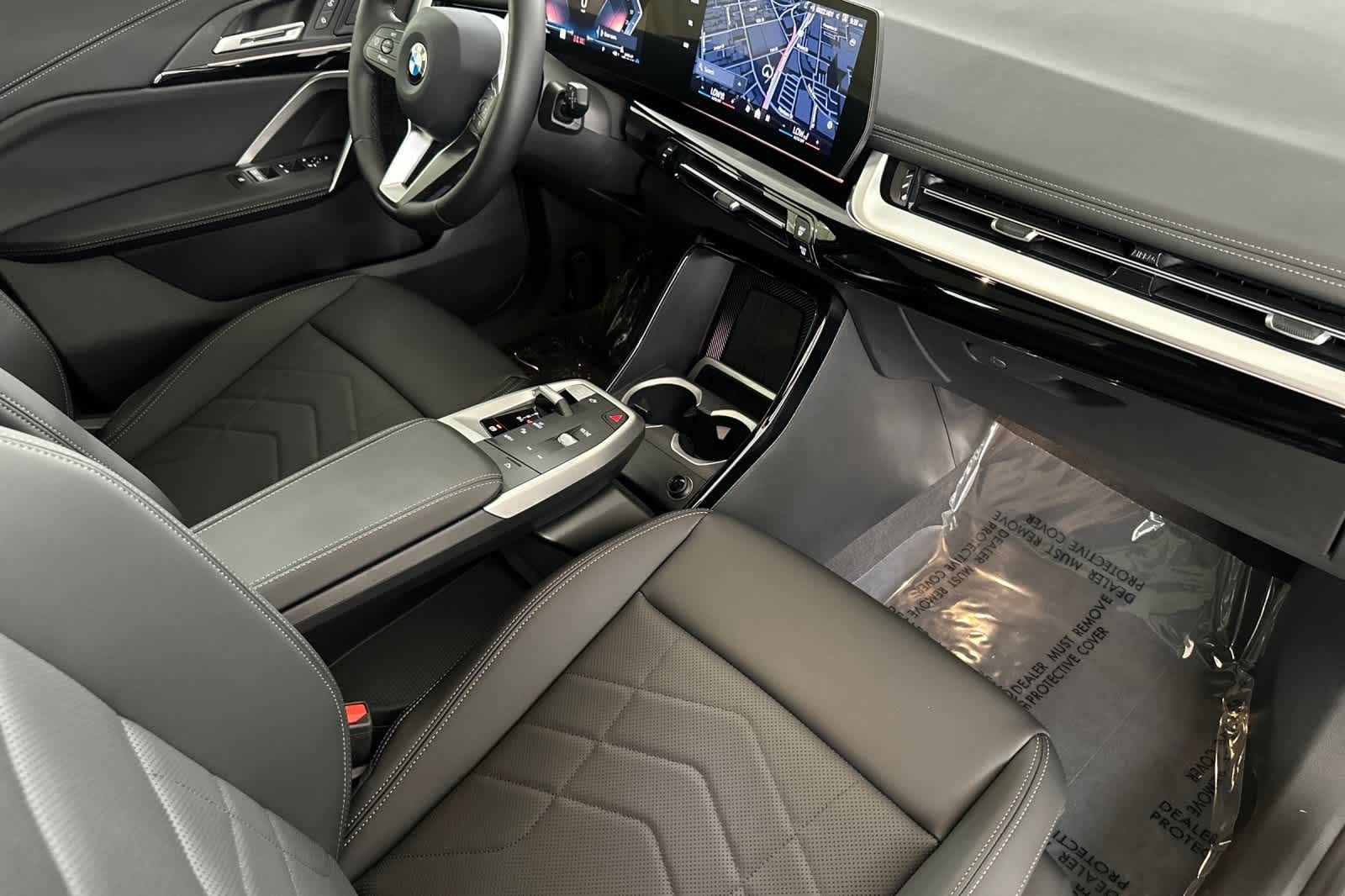 Thumbnail: 2026 BMW X1 - 16