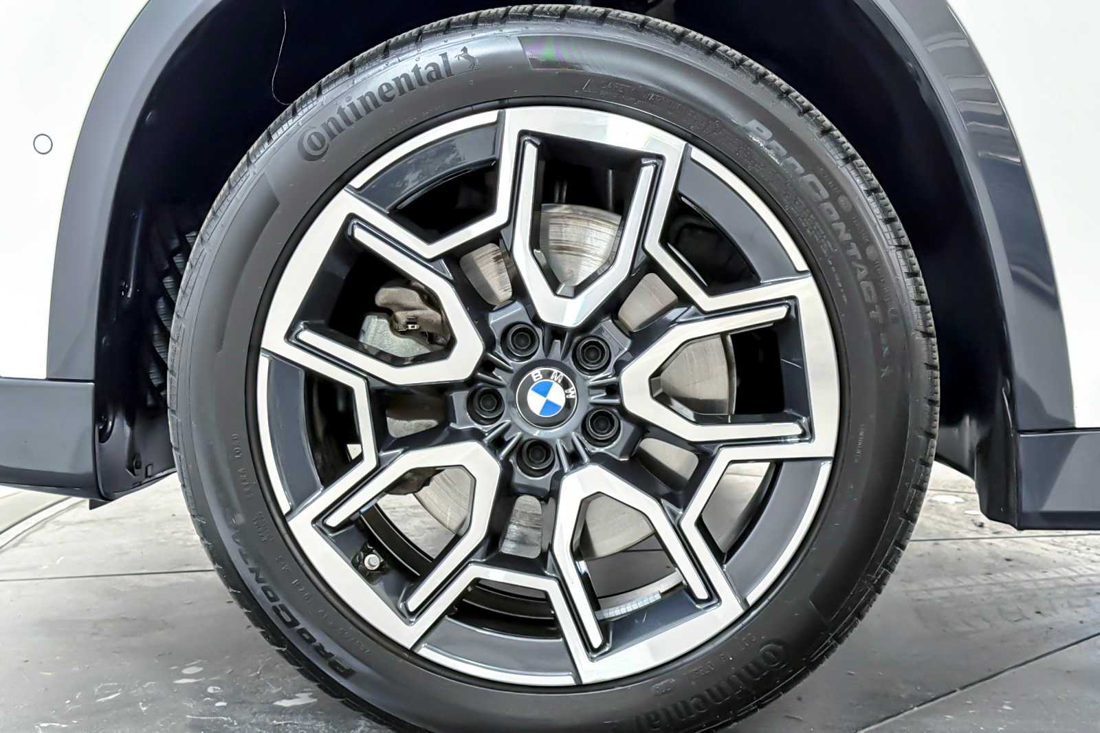 Thumbnail: 2025 BMW X1 - 26