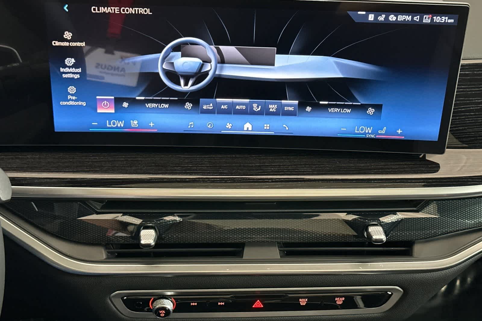 Thumbnail: 2026 BMW X5 - 21