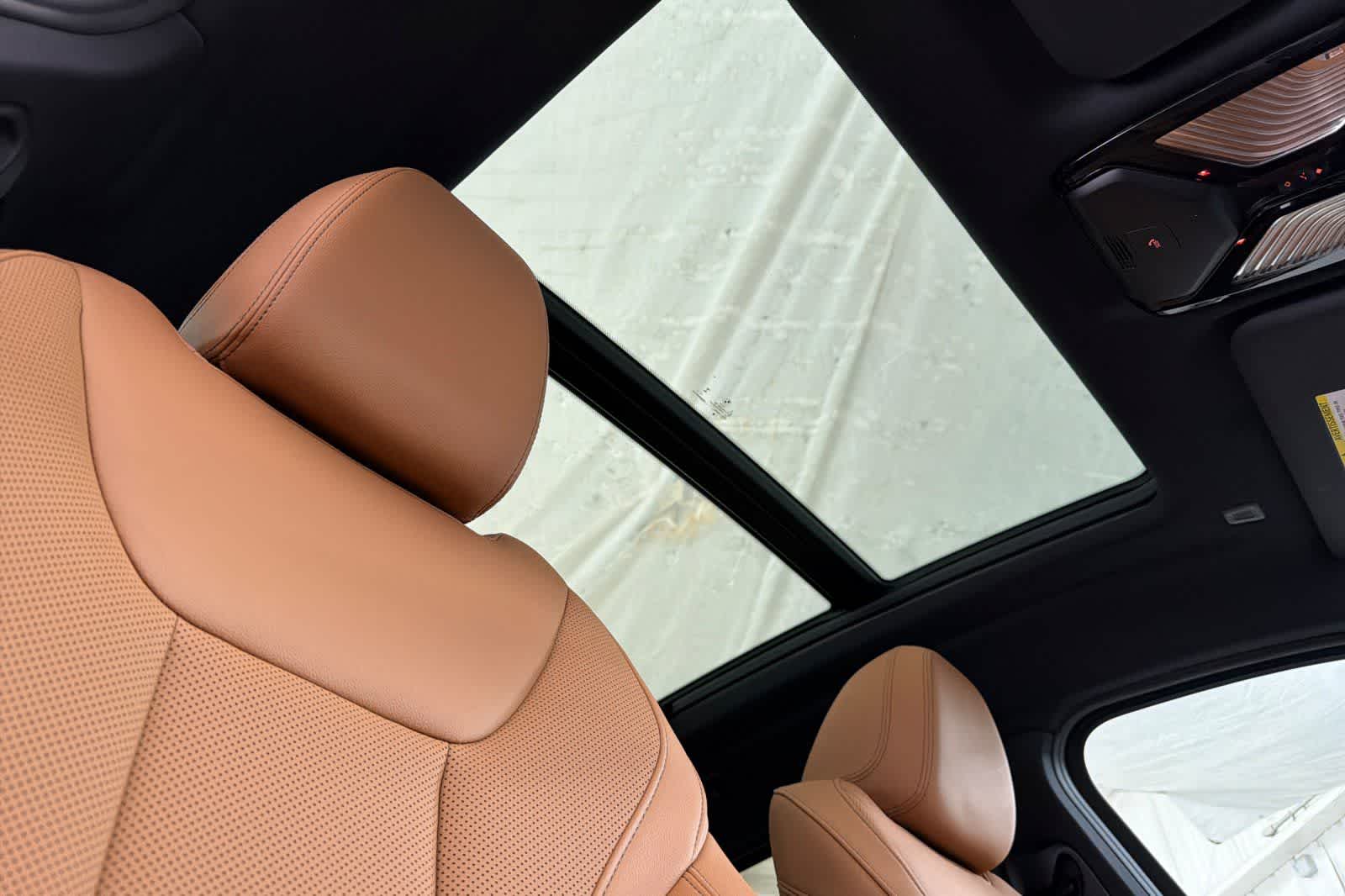 Thumbnail: 2023 BMW X4 - 17