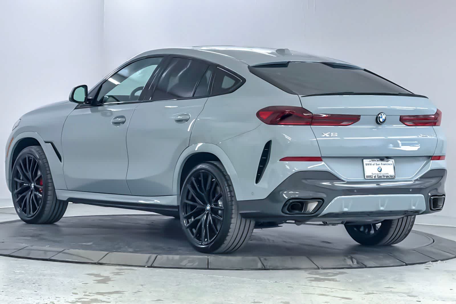 Thumbnail: 2024 BMW X6 - 6