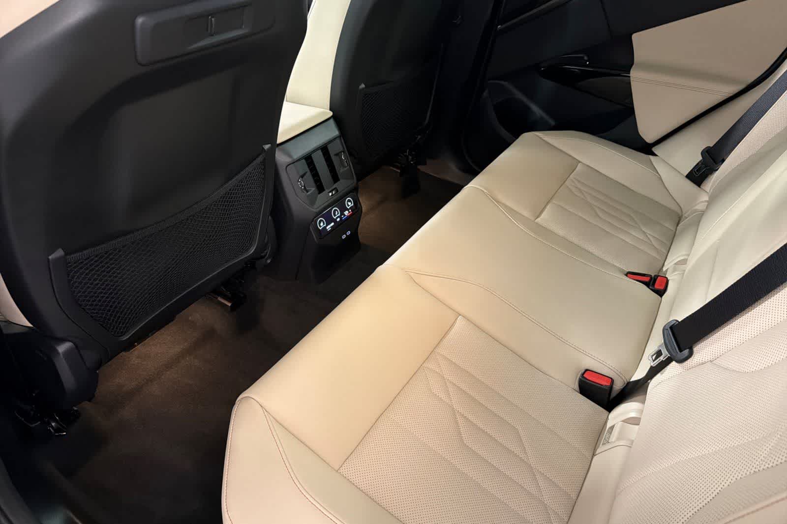 Thumbnail: 2026 BMW X3 - 4