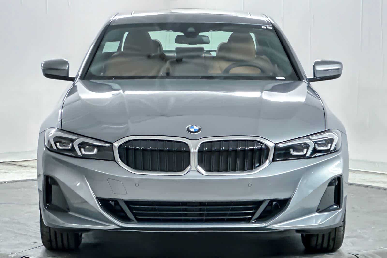 Thumbnail: 2026 BMW 3 Series - 9