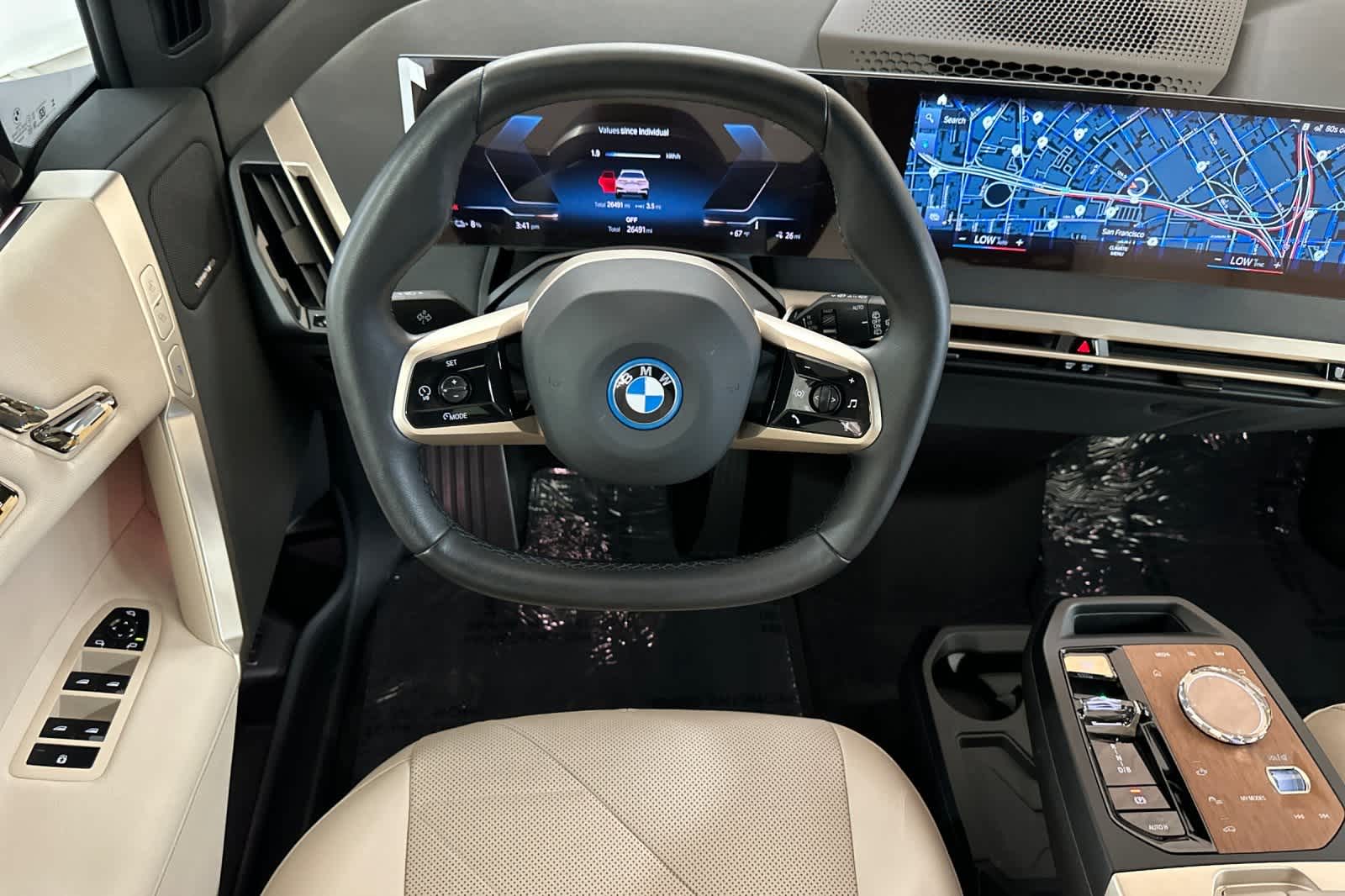 Thumbnail: 2022 BMW iX - 14
