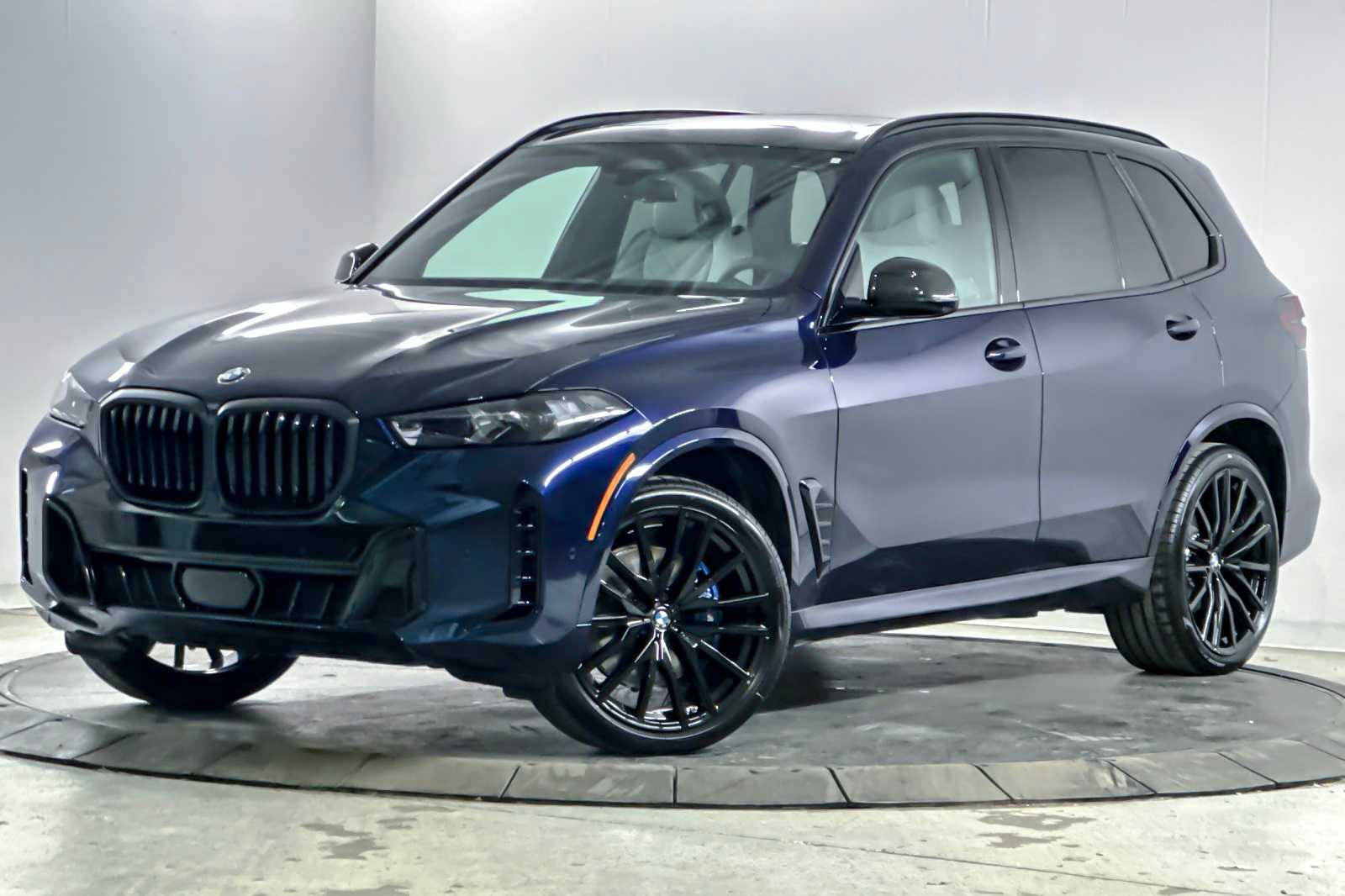 Thumbnail: 2026 BMW X5 - 1