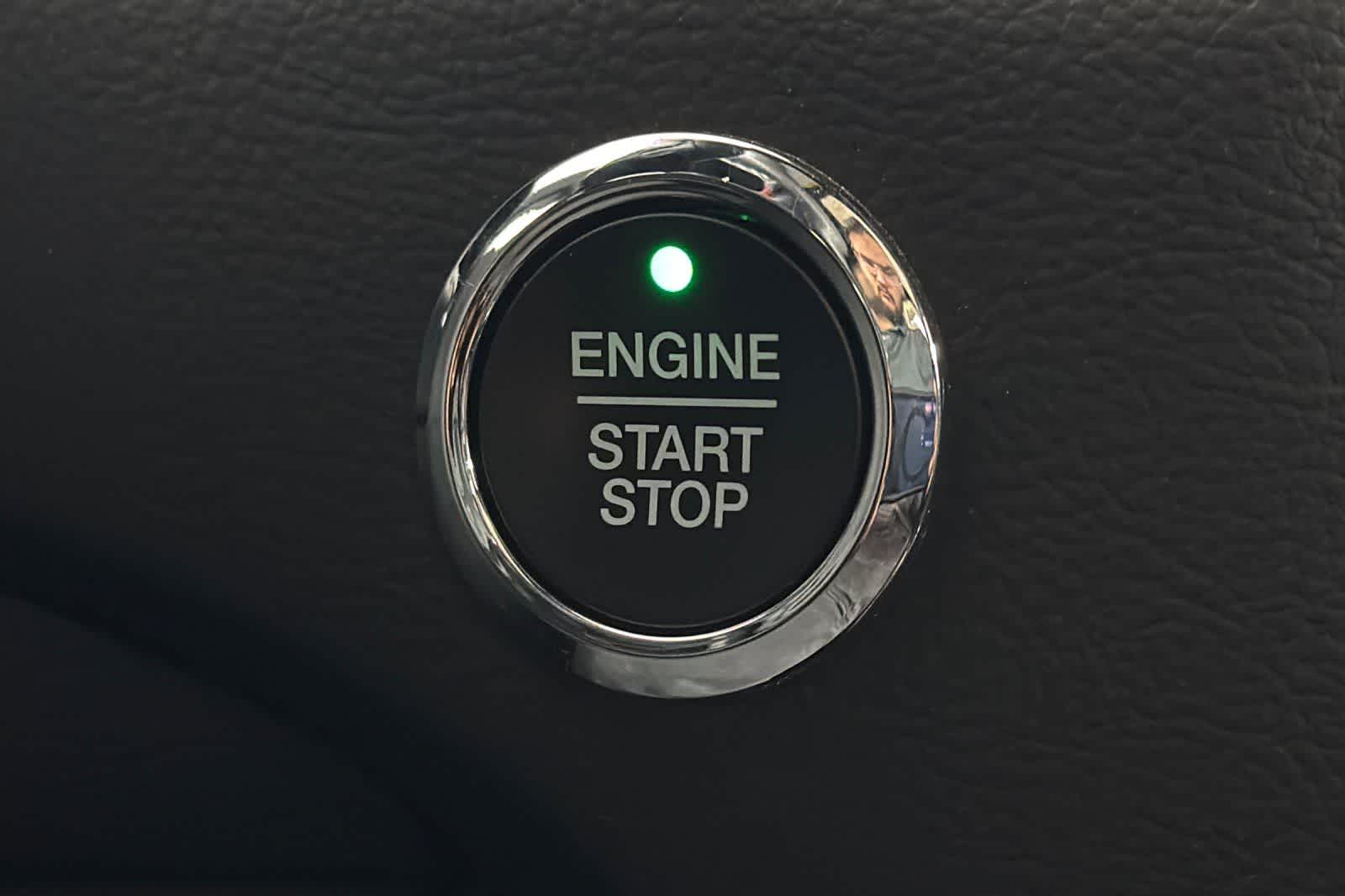 Thumbnail: 2022 Ford Edge - 22