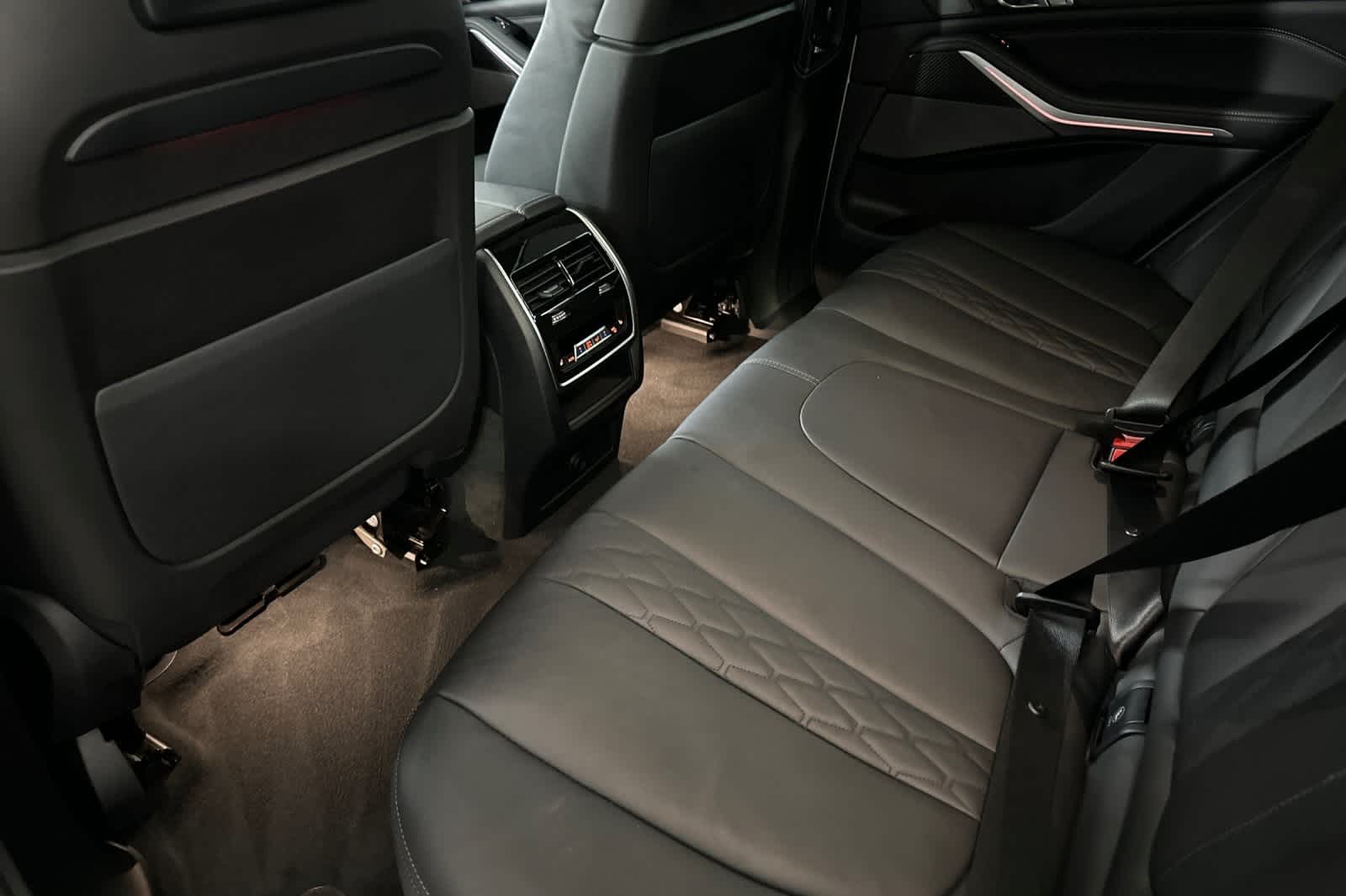Thumbnail: 2022 BMW X5 - 4