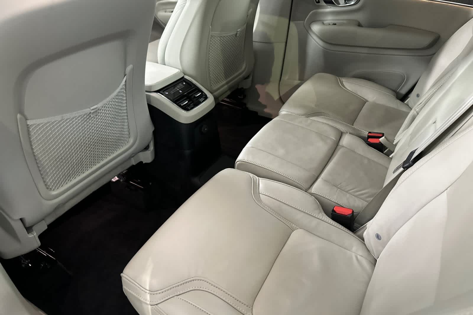 Thumbnail: 2023 Volvo XC90 - 4
