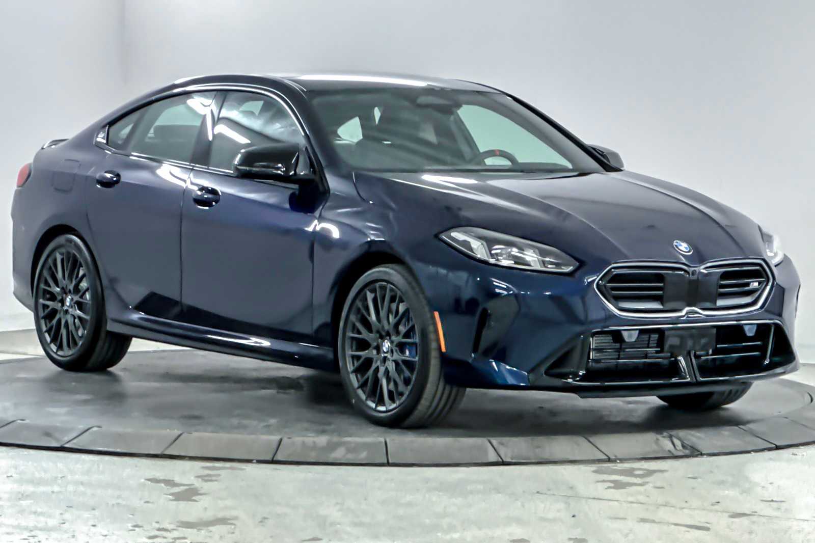 Thumbnail: 2026 BMW 2 Series - 9